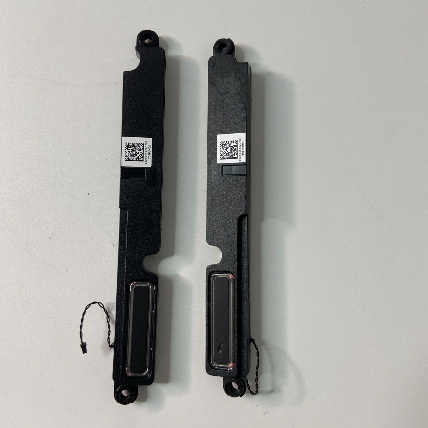 Razer Book 13 RZ09-0357 GENUINE Internal Speakers Left Right Set 7045VM00