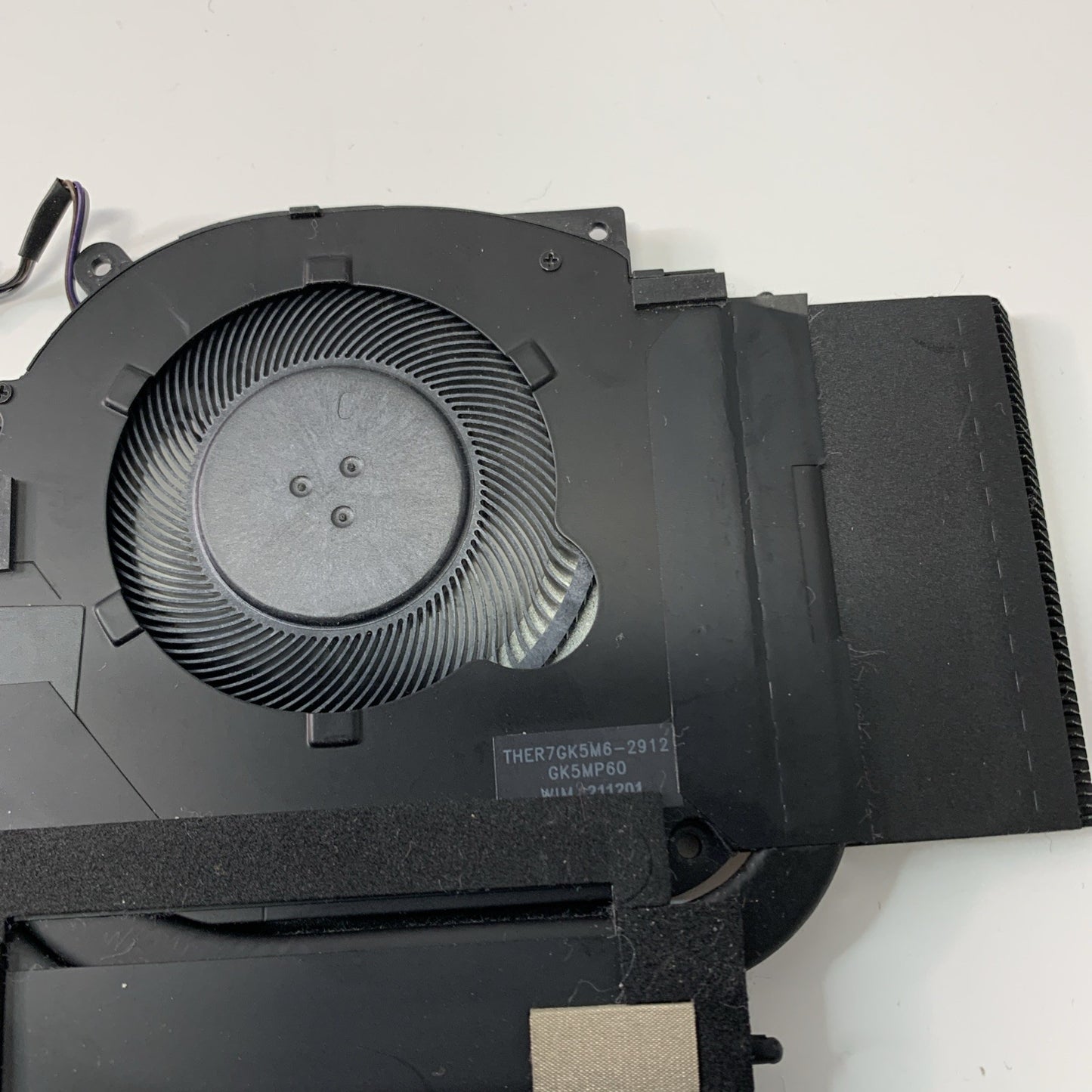 Medion Erazer Beast-X30 Heatsink & Fan Thermal Cooling Module GM7AG0P-KG