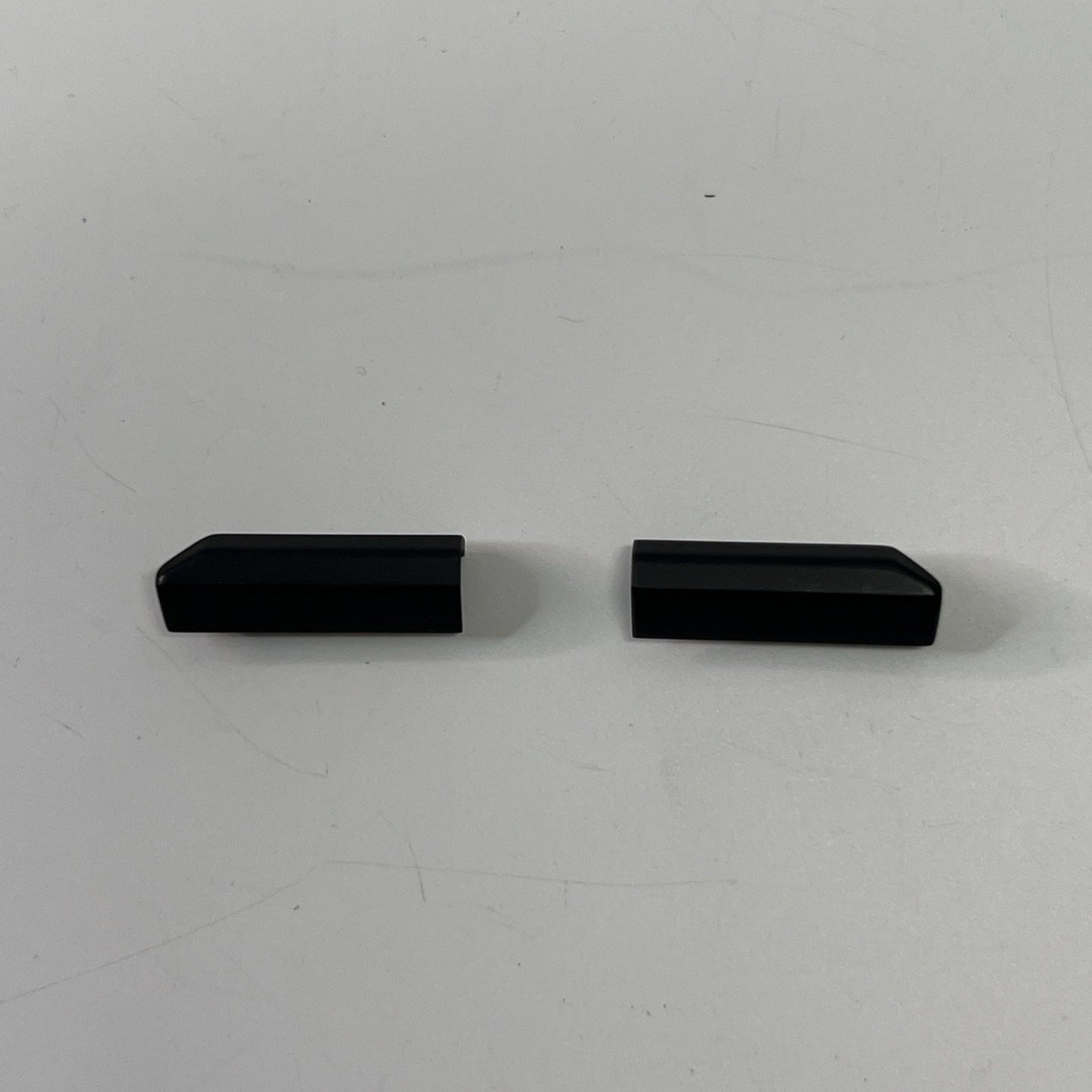 Genuine Medion Erazer Beast-X30 Genuine Hinge Covers Left + Right Set