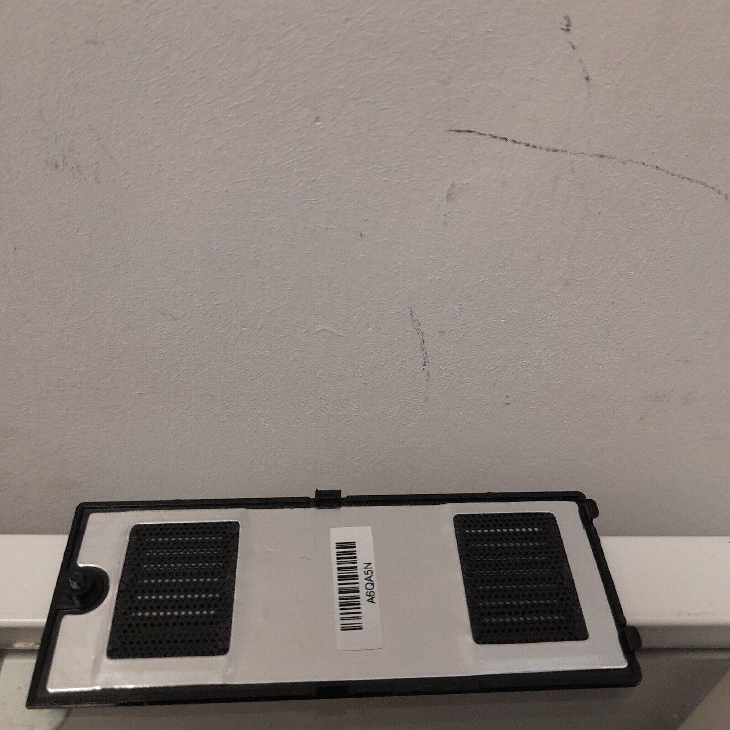 HP ELITEBOOK 2540P WIFI WIRELESS BASE COVER DOOR AP09C000600