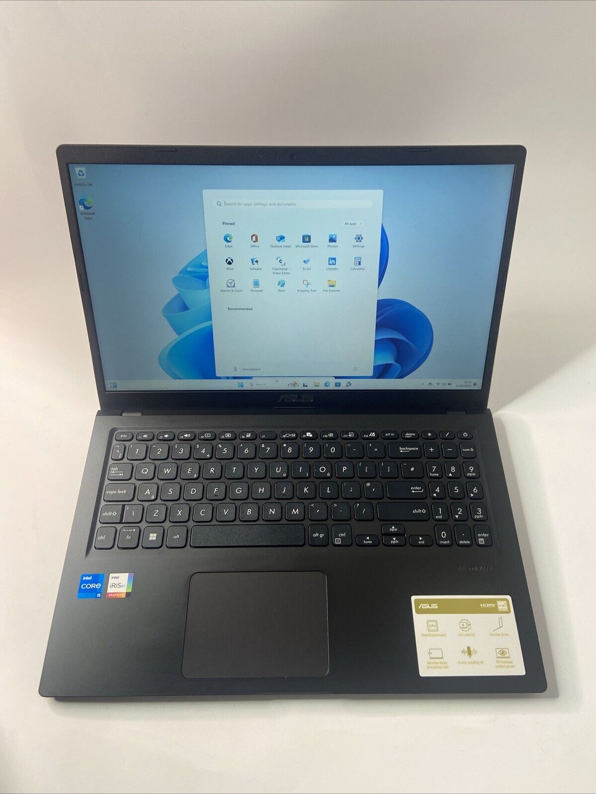 ASUS VivoBook 15 X1500EA 15.6" Intel Core i5-1135G7 8GB RAM 256GB SSD Windows 11