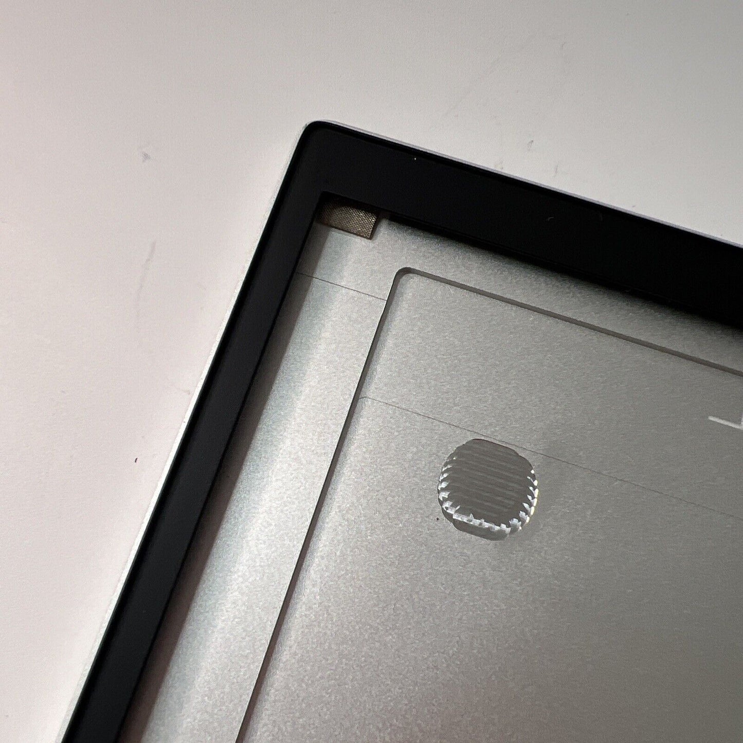 Genuine HP Elitebook 850 G7 LCD Rear Top Lid Back Cover M05254-001