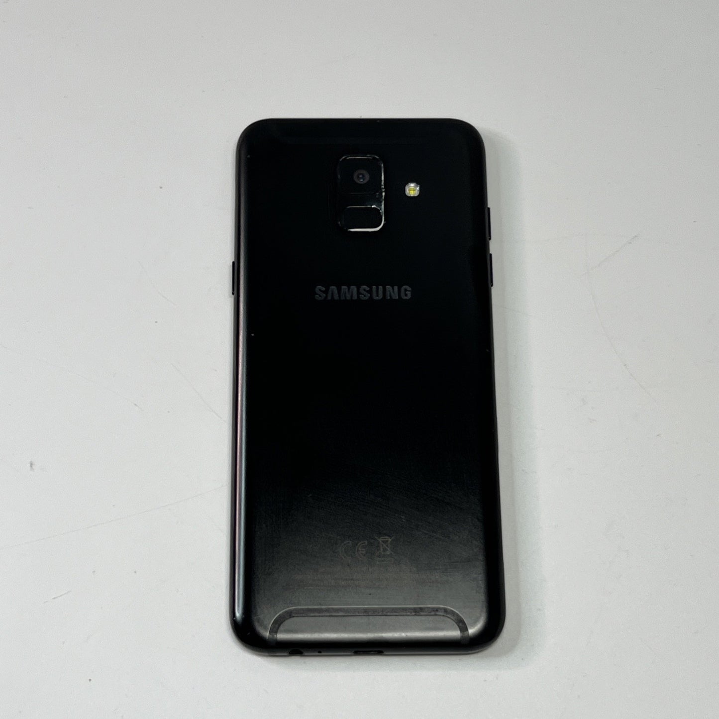 Samsung Galaxy A6 SM-A600 - 32GB - Black (Unlocked) Android Smartphone
