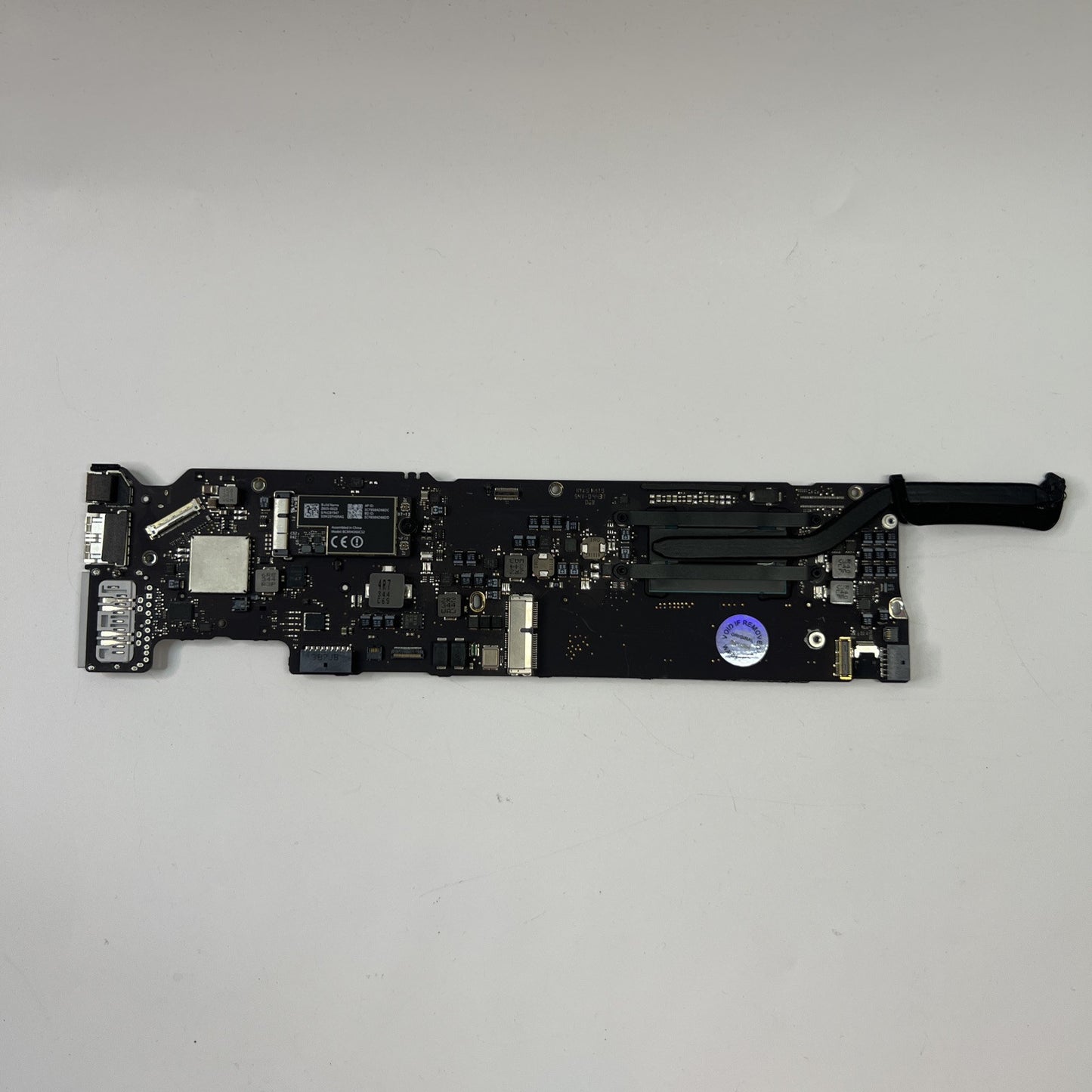 MACBOOK AIR A1466 13" MID 2013 LOGIC BOARD 1.3GHz i5 (WORKS)