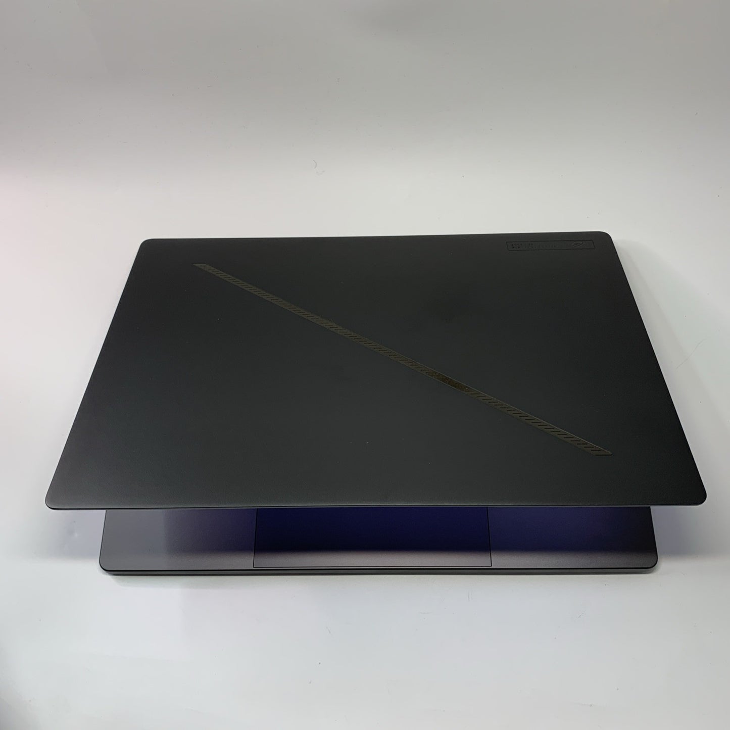 ASUS ROG Zephyrus G16 OLED 16.0" Core Ultra 9-185H RTX 4070 32GB RAM 1TB SSD