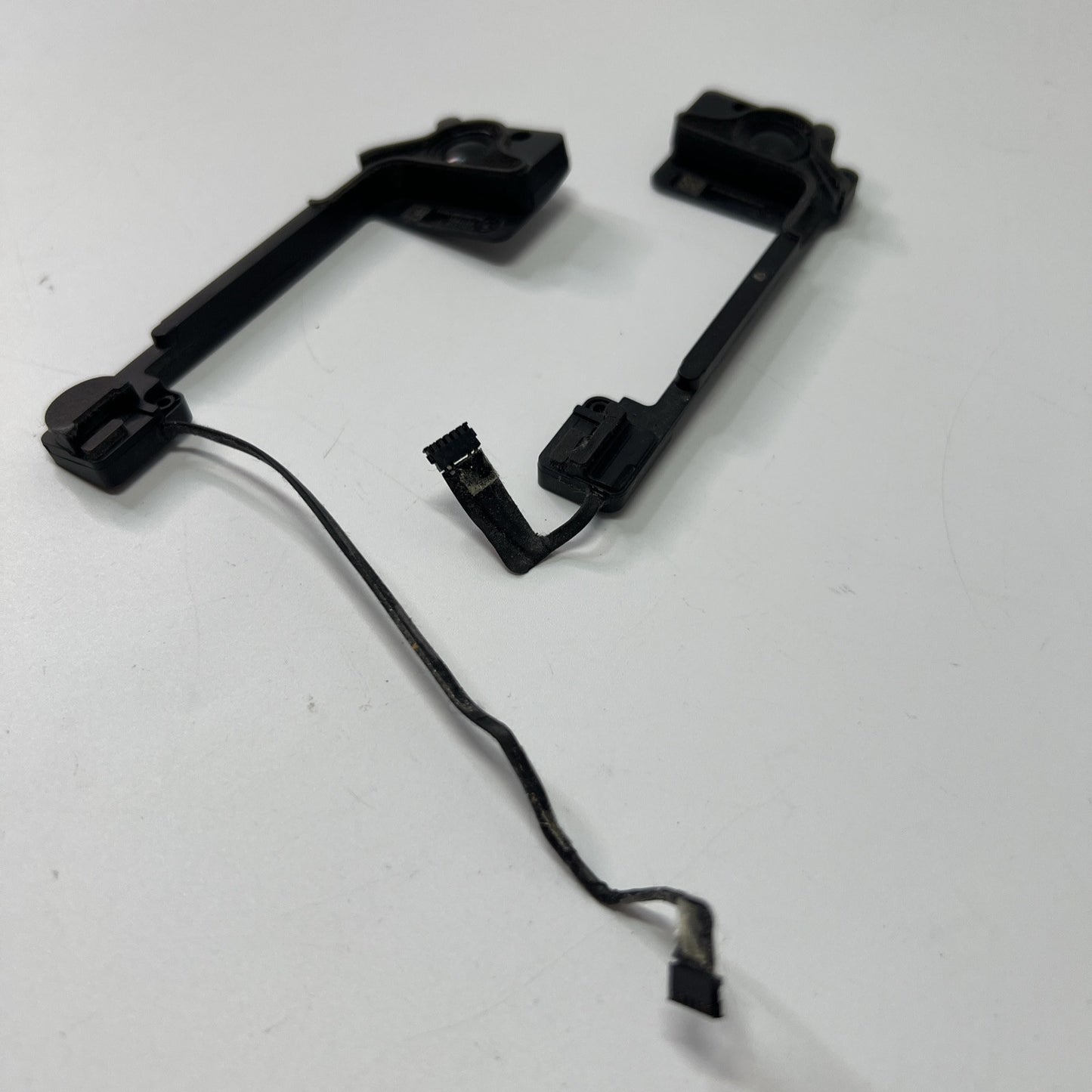 Genuine Apple Macbook Pro 13" A1502 2013 2014 2015 Speakers Pair Left and Right