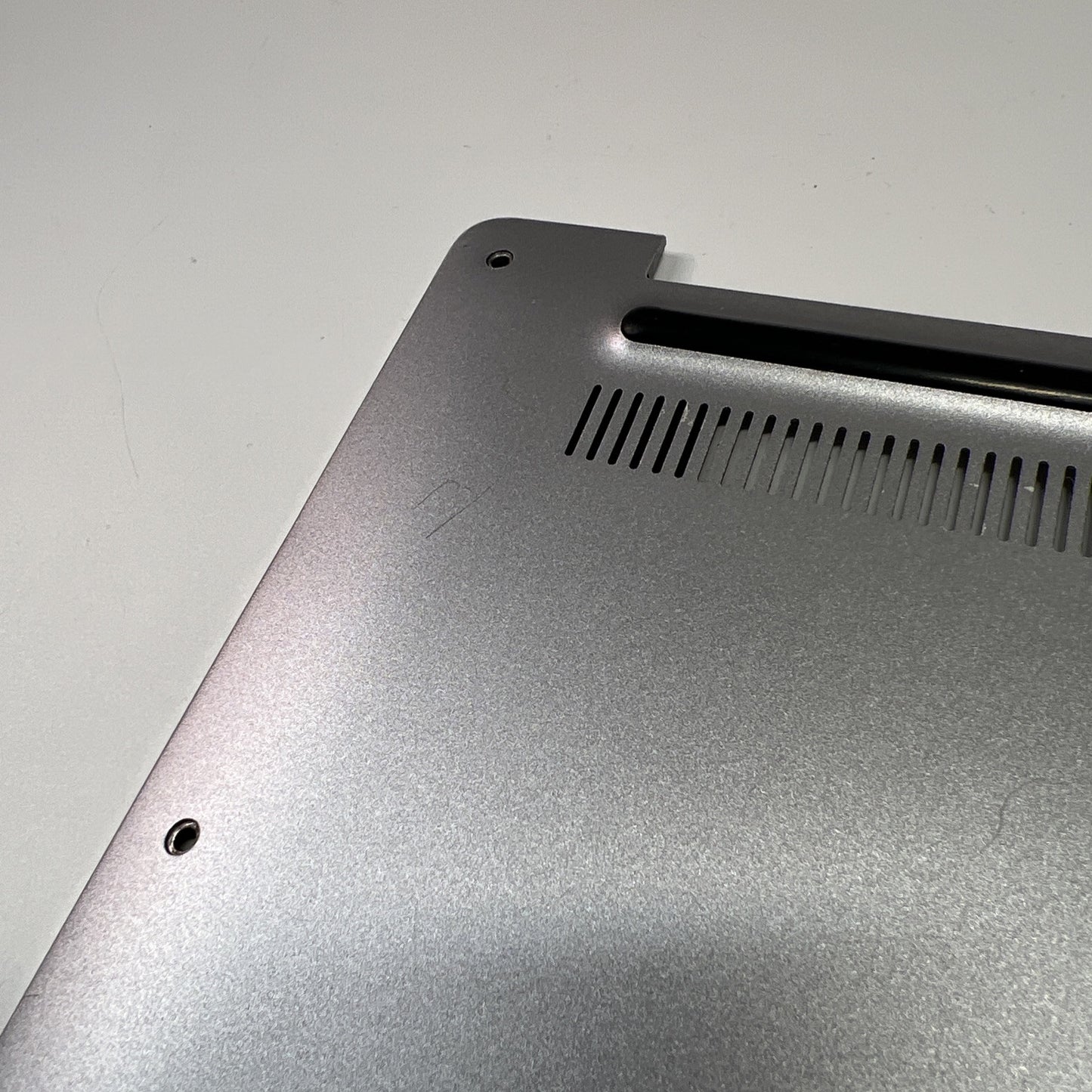 Dell XPS 13 9350 9360 9343 Base Bottom Cover Case Casing Housing Chassis 057JH8