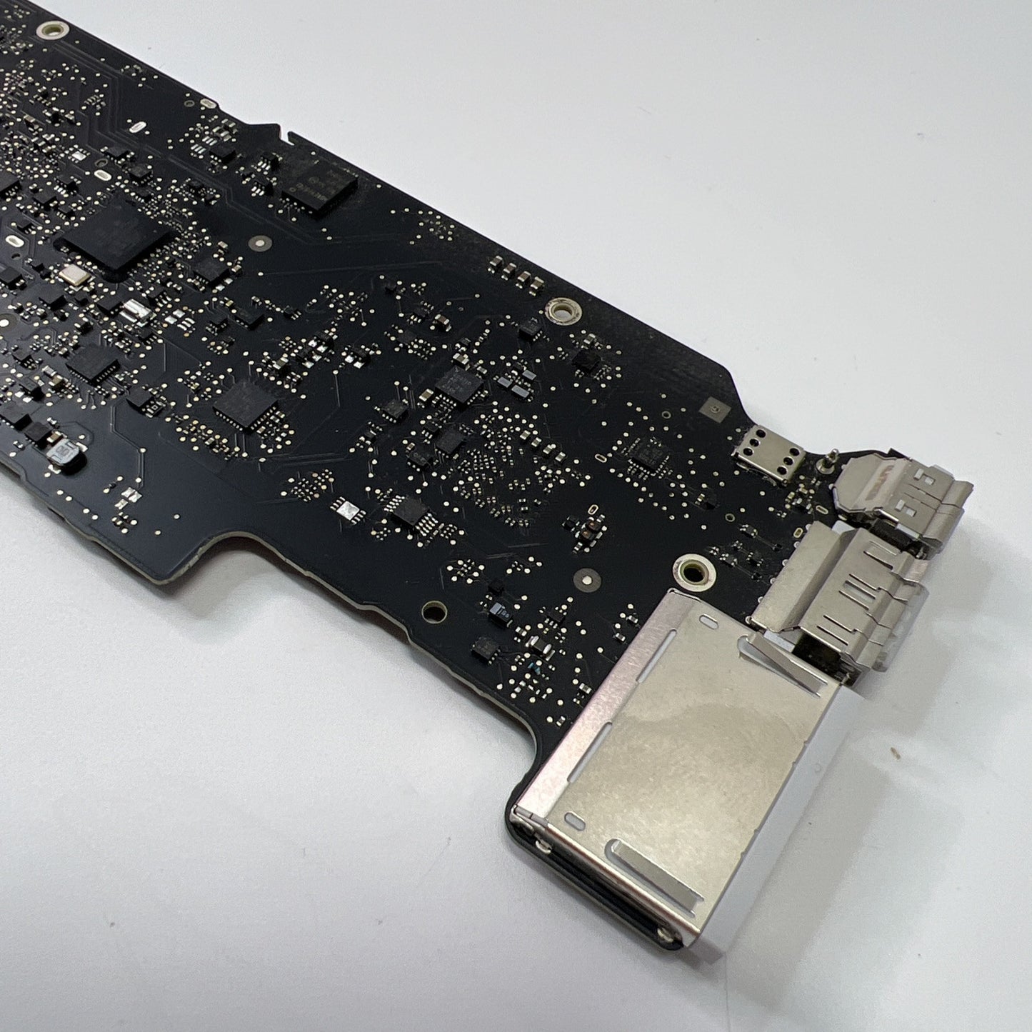 MACBOOK AIR A1466 13" MID 2012 LOGIC BOARD 2GHz i7 (WORKING)