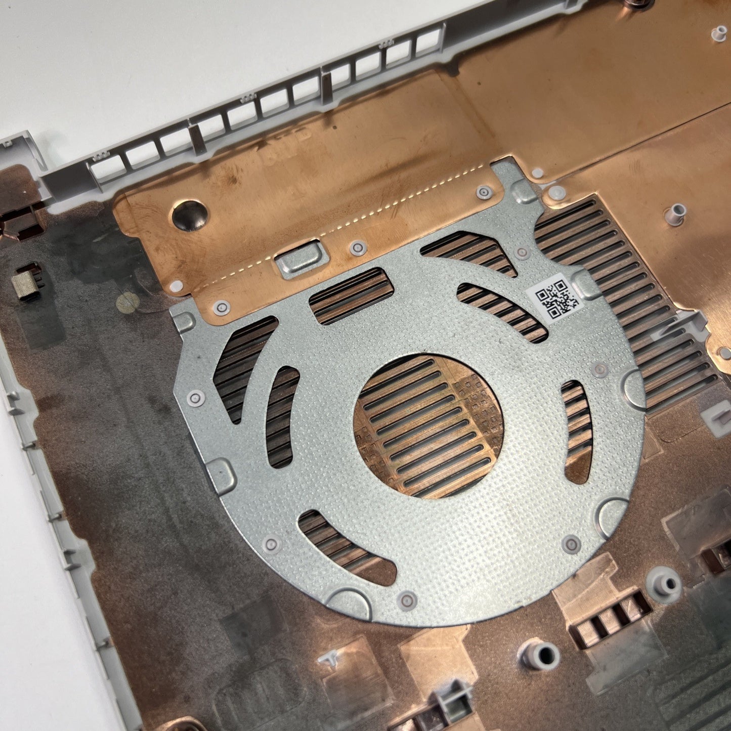 Genuine Asus Vivobook 16X K3605Z Bottom Base Cover Silver EAZJ200602A