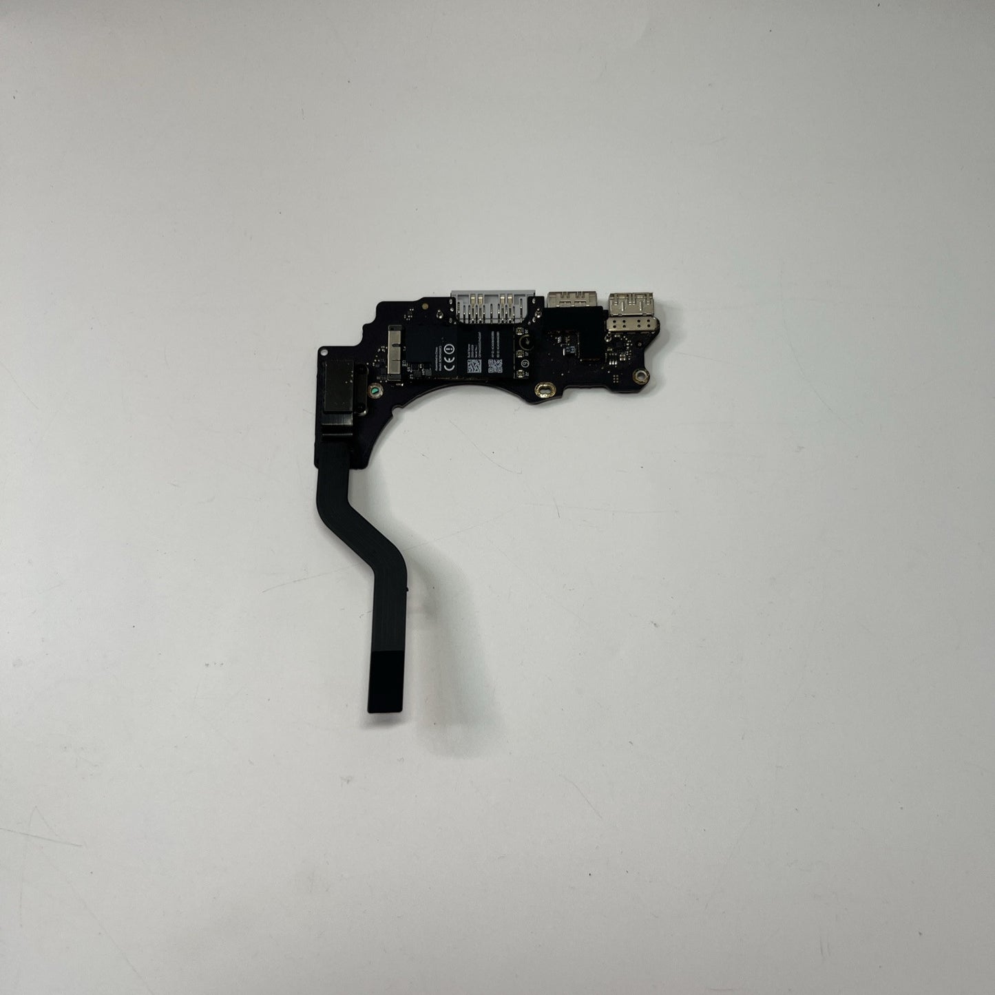 GENUINE APPLE MACBOOK PRO RETINA 13 A1502 2014 USB HDMI SD I/O BOARD