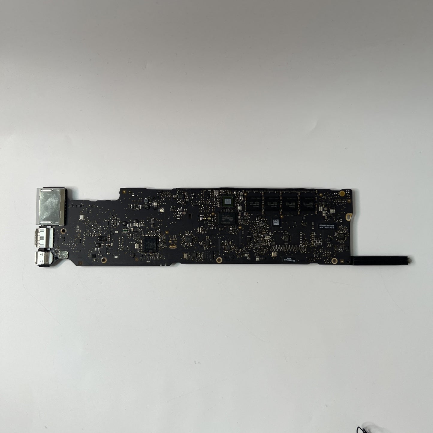 MACBOOK AIR A1466 13" EARLY 2014 LOGIC BOARD 1.4GHz i5 (WORKING)