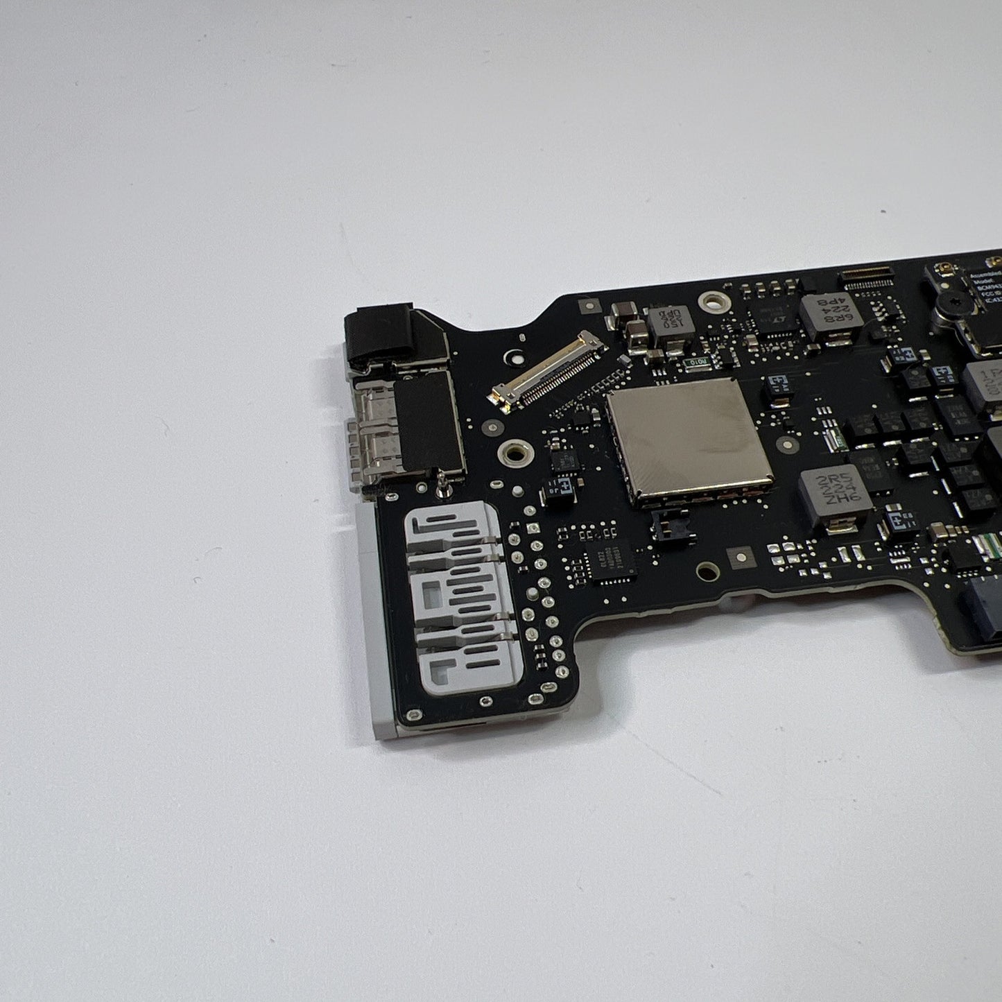 MACBOOK AIR A1466 13" MID 2012 LOGIC BOARD 2GHz i7 (WORKING)
