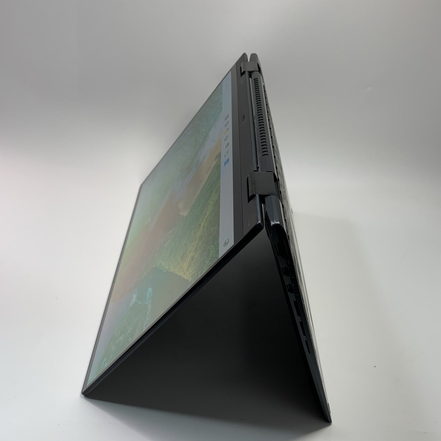 ASUS Zenbook UP5401ZA 14" Flip OLED Touchscreen 2in1 i5-12500H 16GB 512GB SSD