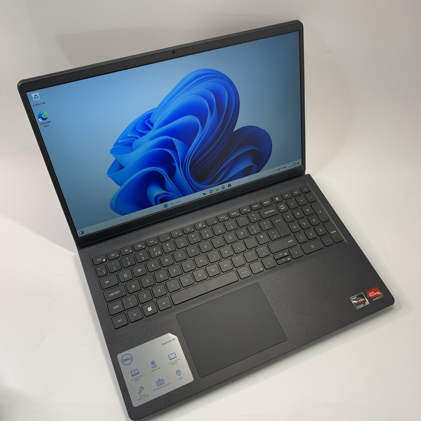 Dell Inspiron 15 3525 15.6" Laptop AMD Ryzen 5 5500U 16GB RAM 512GB SSD Win 11