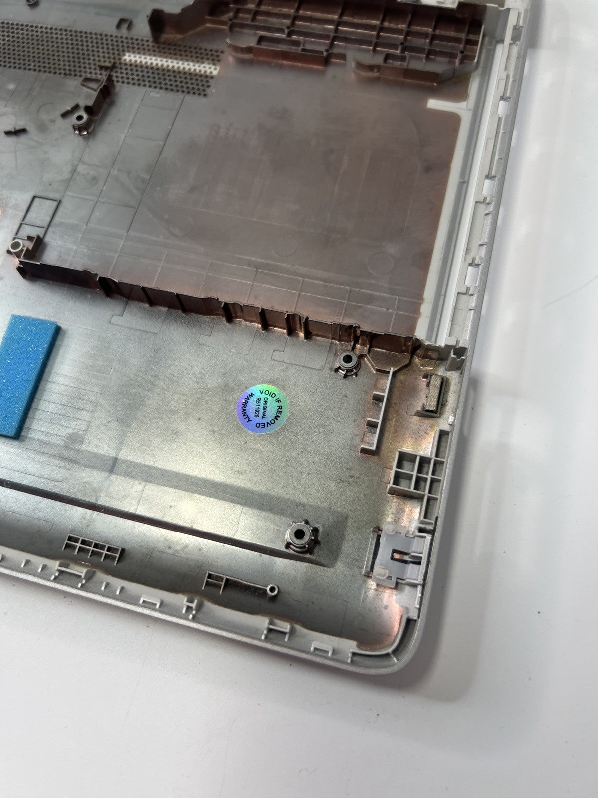 Genuine HP Pavilion 15-da1013ne Bottom Base Cover Silver L20391-001