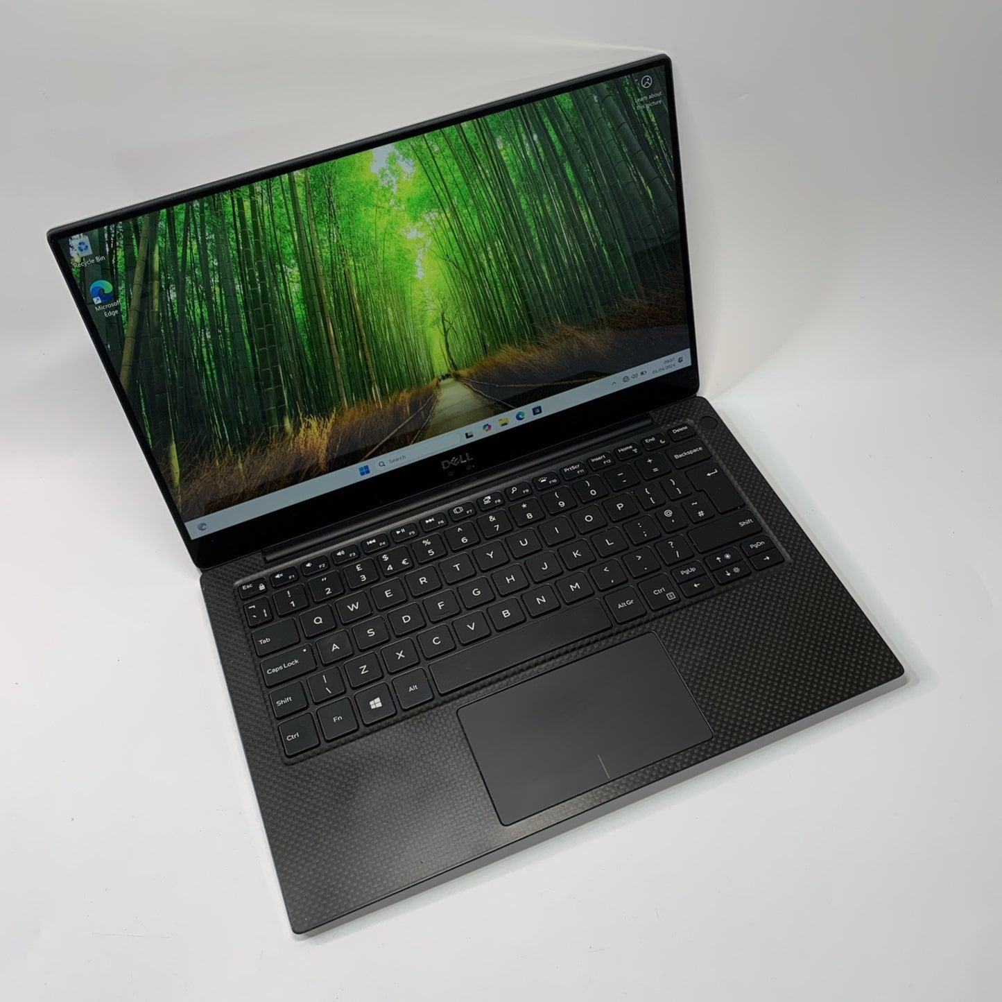 Dell XPS 13 9370 13.3" 4K Laptop Core i7-8550U 8GB RAM 512GB SSD Touchscreen