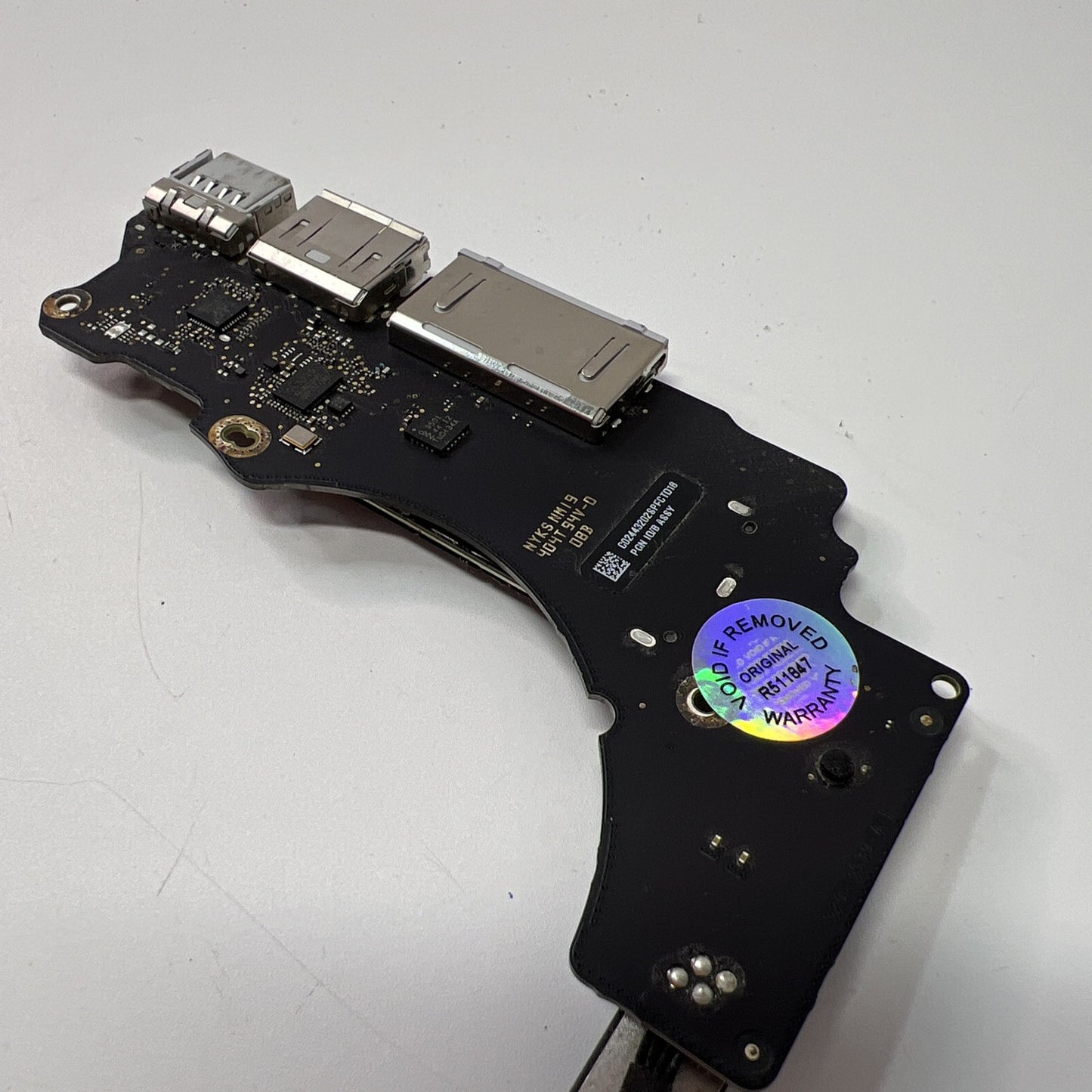 GENUINE APPLE MACBOOK PRO RETINA 13 A1502 2014 USB HDMI SD I/O BOARD