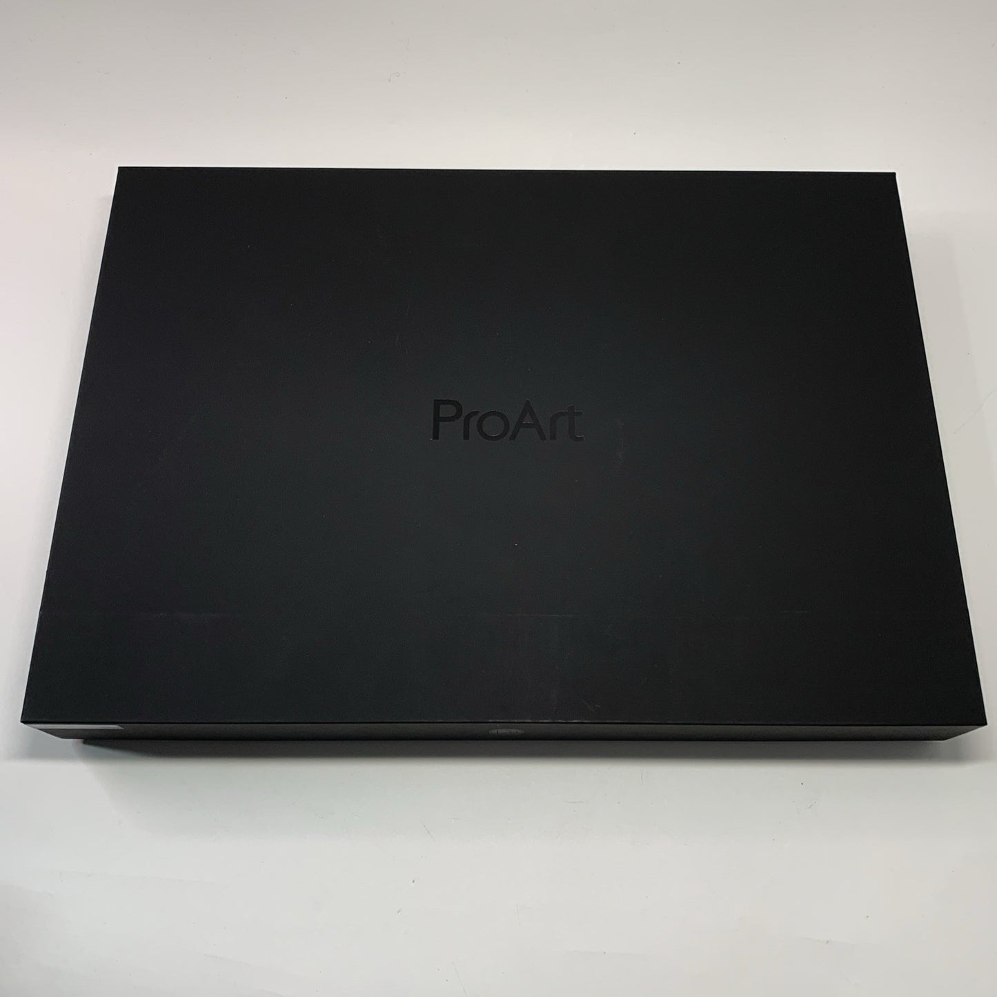 ASUS ProArt 16 H7606WI 16.0" 4K OLED AMD Ryzen AI 9 HX 370 RTX 4070 64GB 2TB SSD