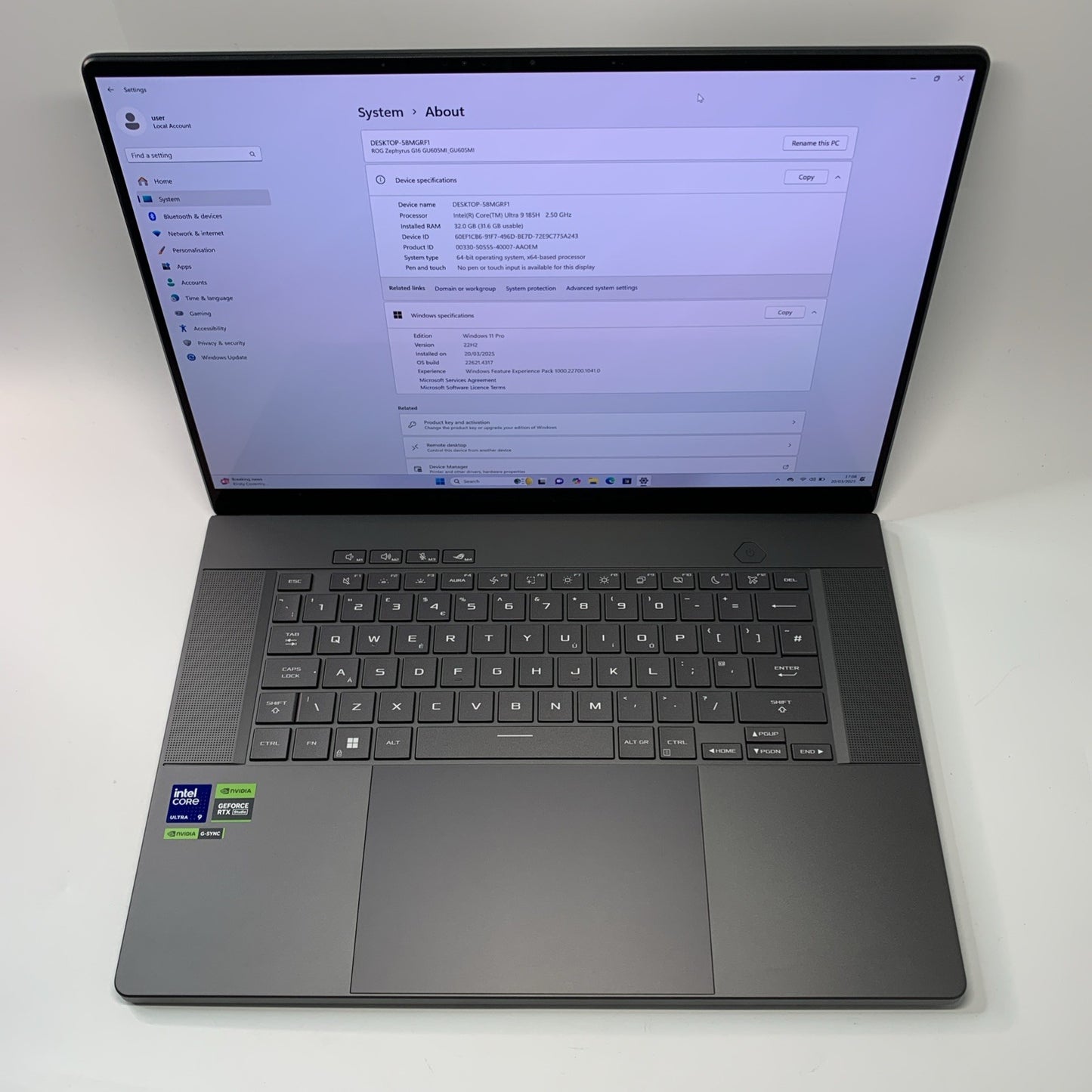 ASUS ROG Zephyrus G16 OLED 16.0" Core Ultra 9-185H RTX 4070 32GB RAM 1TB SSD