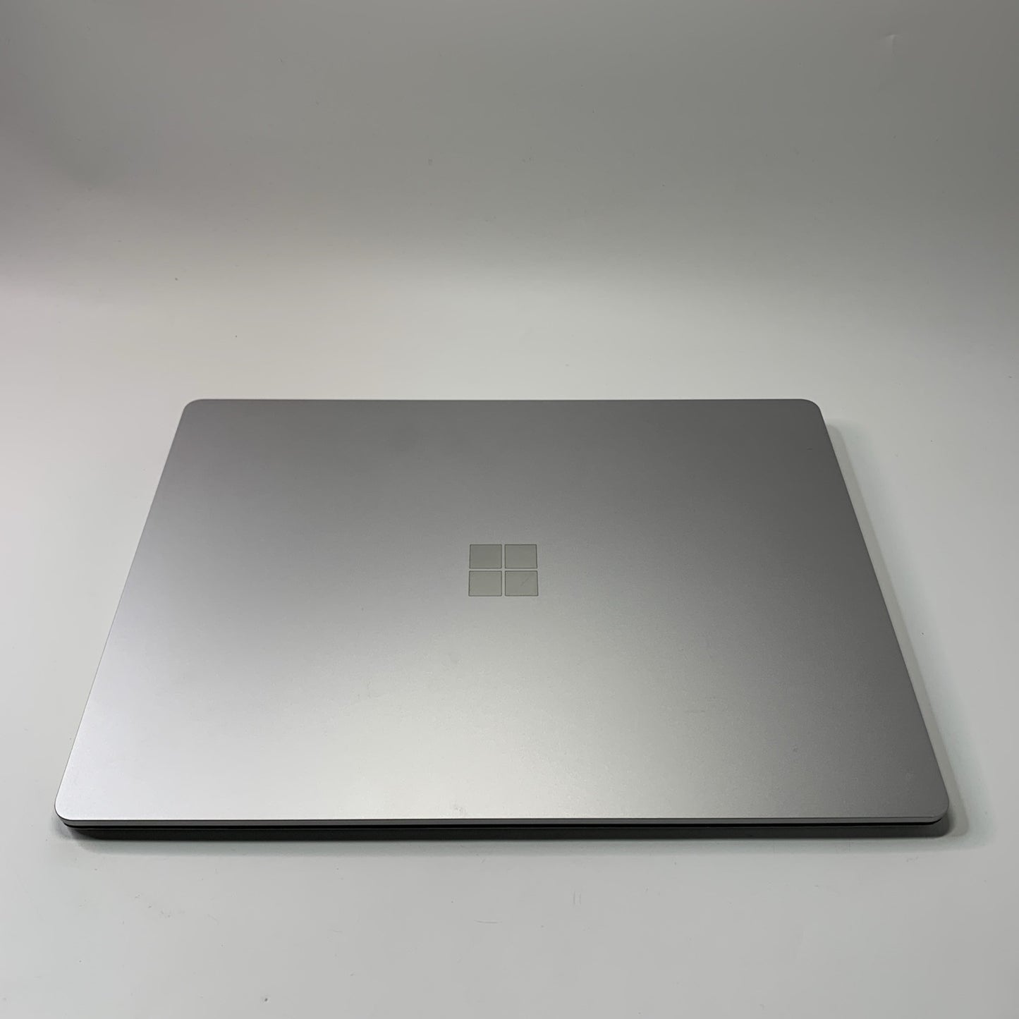 Microsoft Surface Laptop 4 13.5" Intel Core i5-1135G7 16GB RAM 512GB SSD Win 11