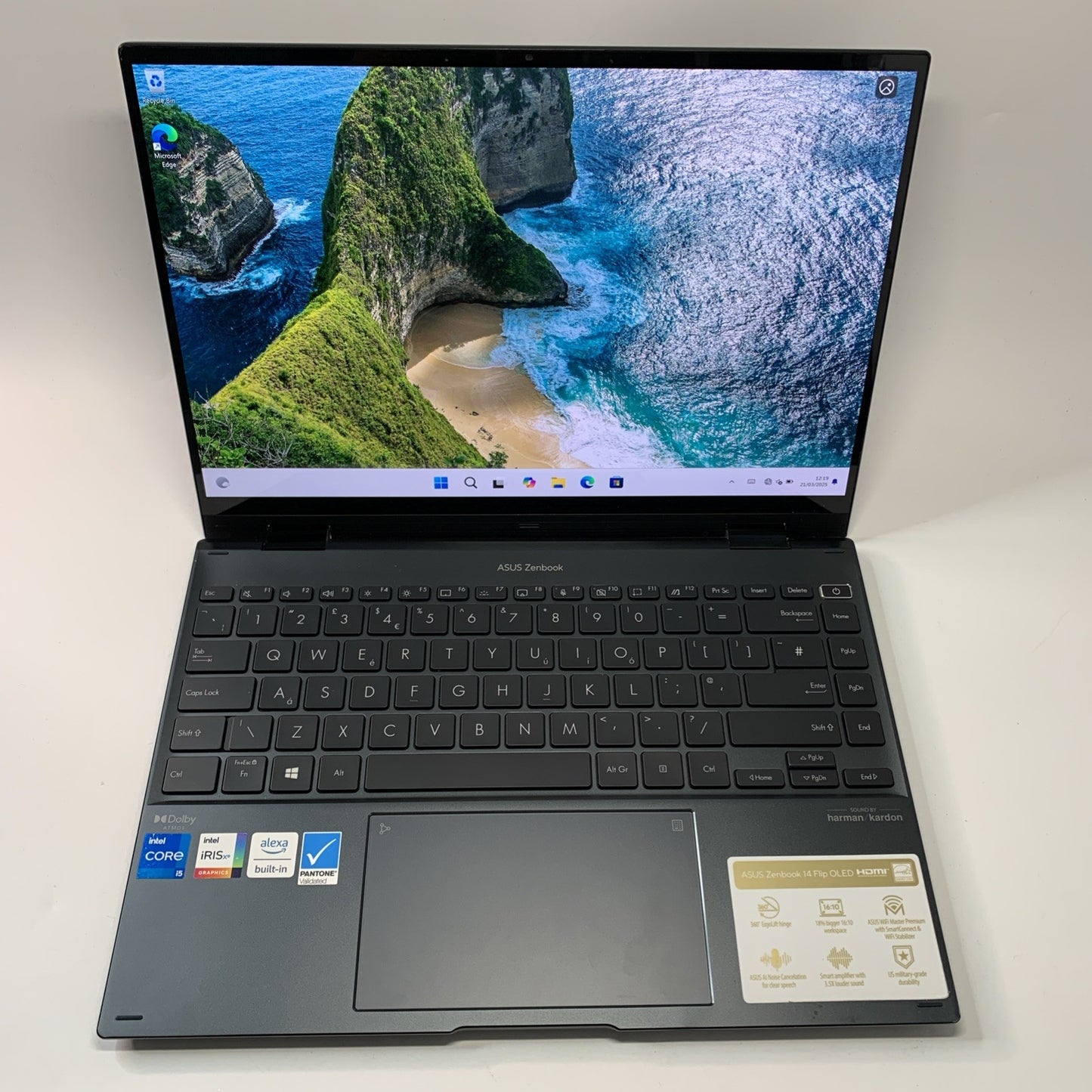ASUS Zenbook UP5401ZA 14" Flip OLED Touchscreen 2in1 i5-12500H 16GB 512GB SSD