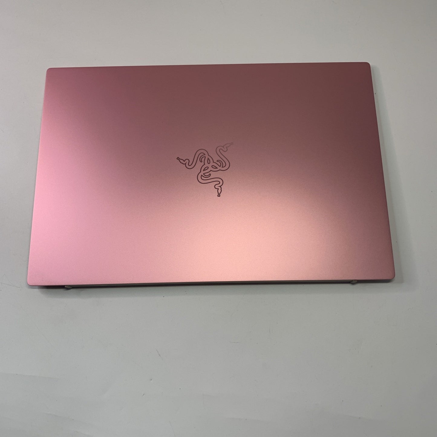 Razer Book 13 RZ09-0357 Top Lid Rear cover & Screen Bezel pink