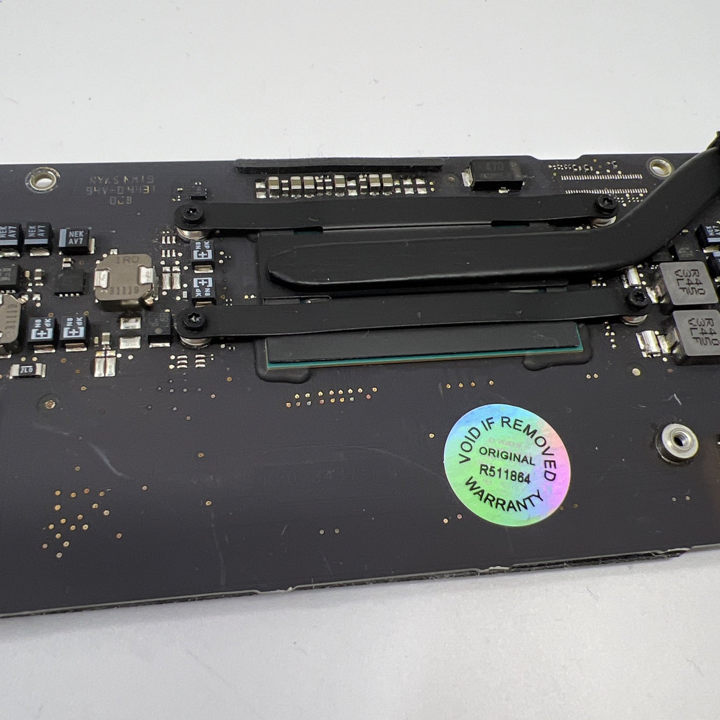 MACBOOK AIR A1466 13" MID 2013 LOGIC BOARD 1.3GHz i5 (WORKS)