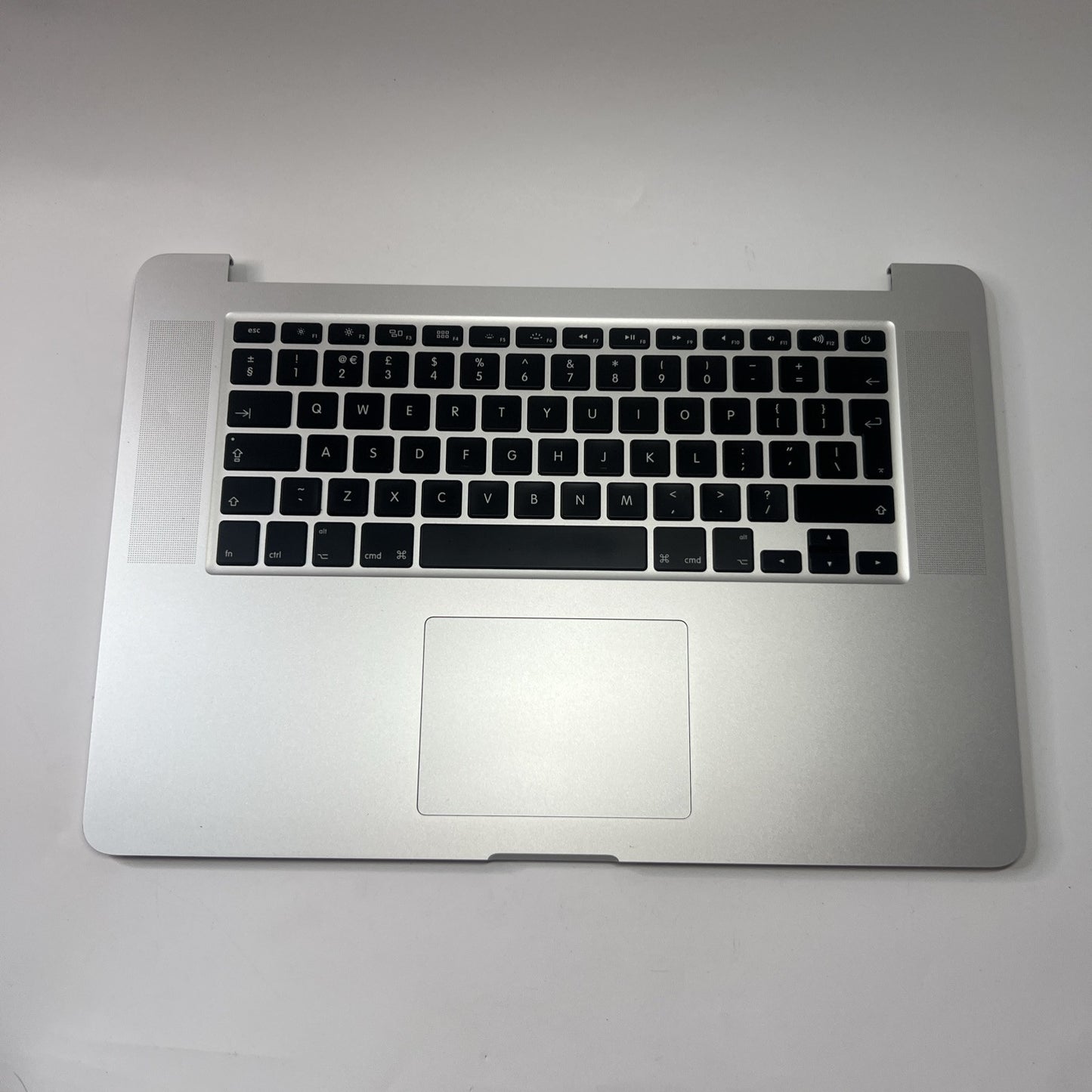 MacBook Pro A1398 15 Mid 2012 Palmrest UK Keyboard Battery Touchpad Silver
