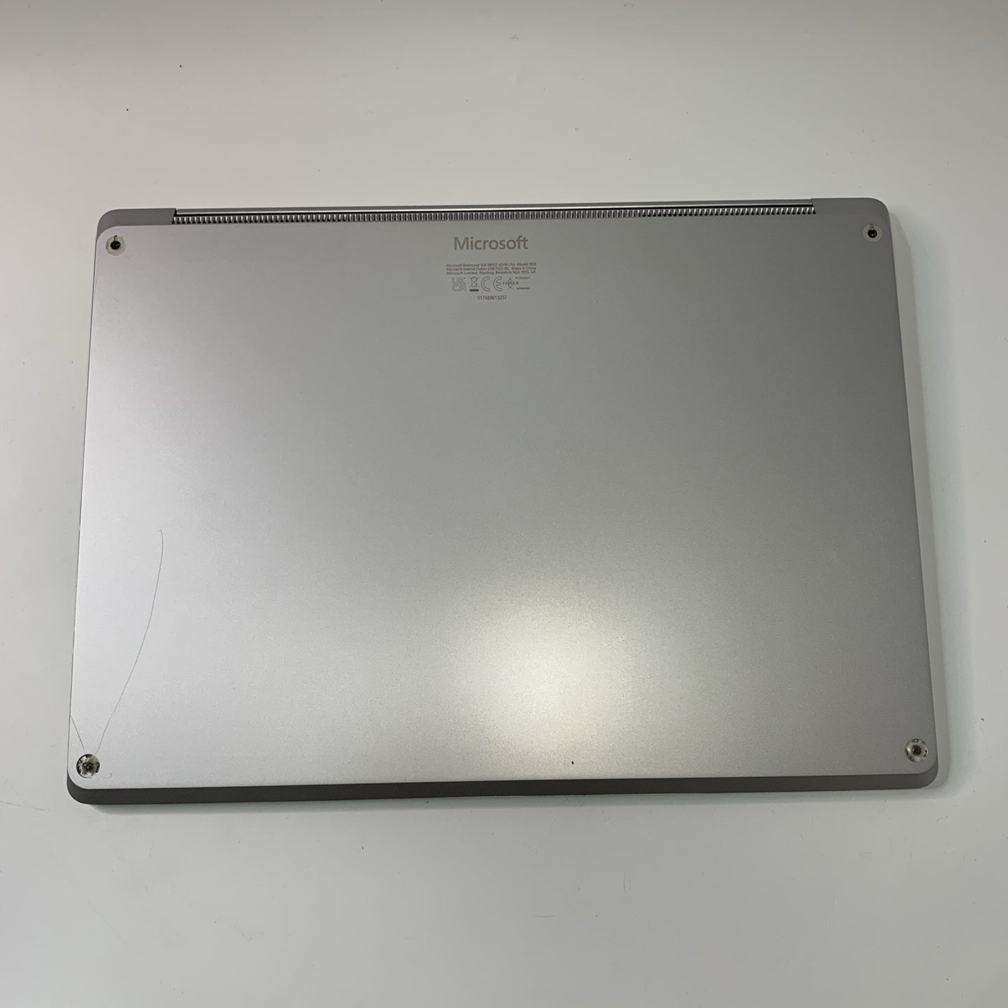 Microsoft Surface Laptop 4 1958 13.5" 2K Touch AMD Ryzen 5 8GB 256GB SSD Win 11
