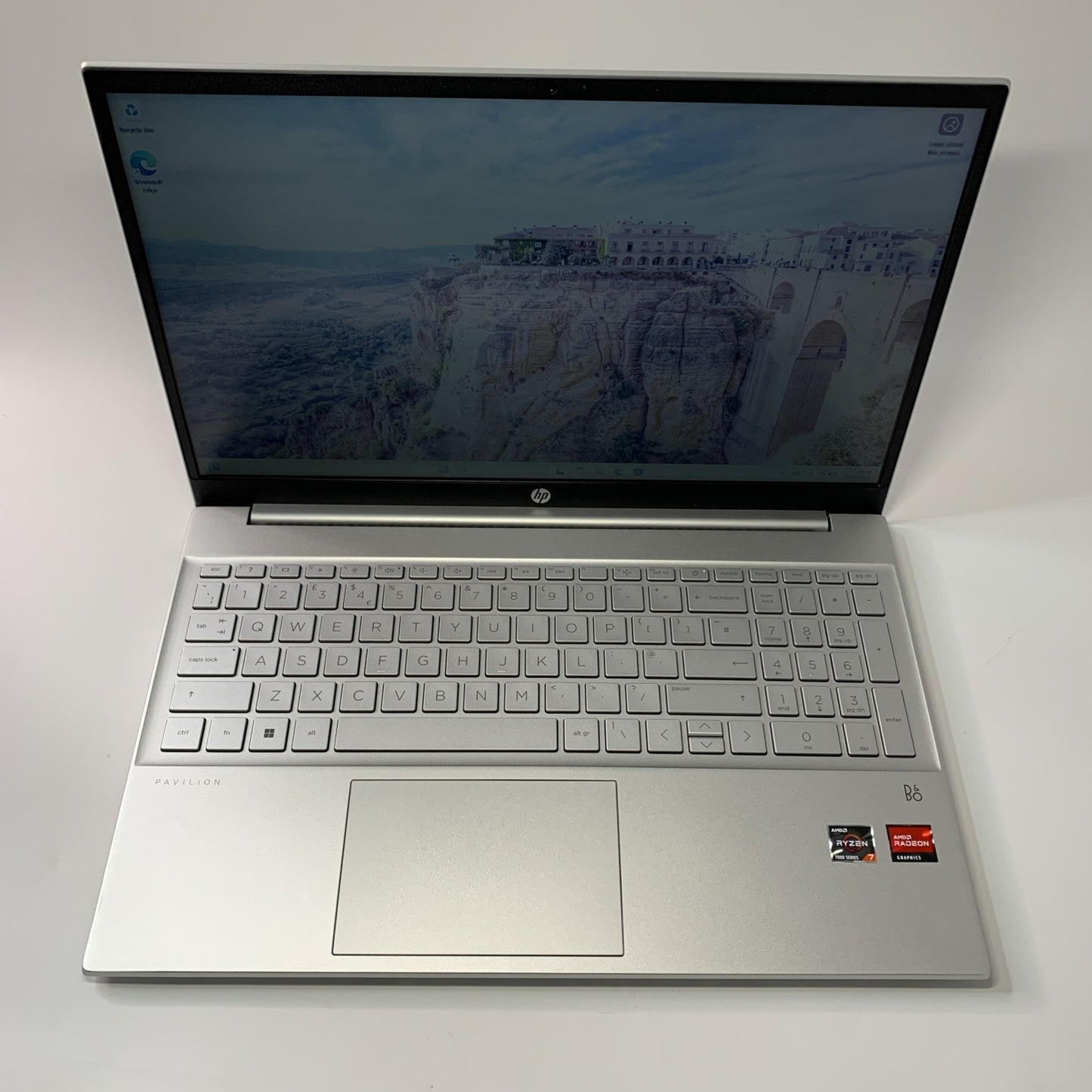 HP Pavilion 15-eh 15.6" Laptop AMD Ryzen 7 7730H Processor 16GB RAM 512GB SSD
