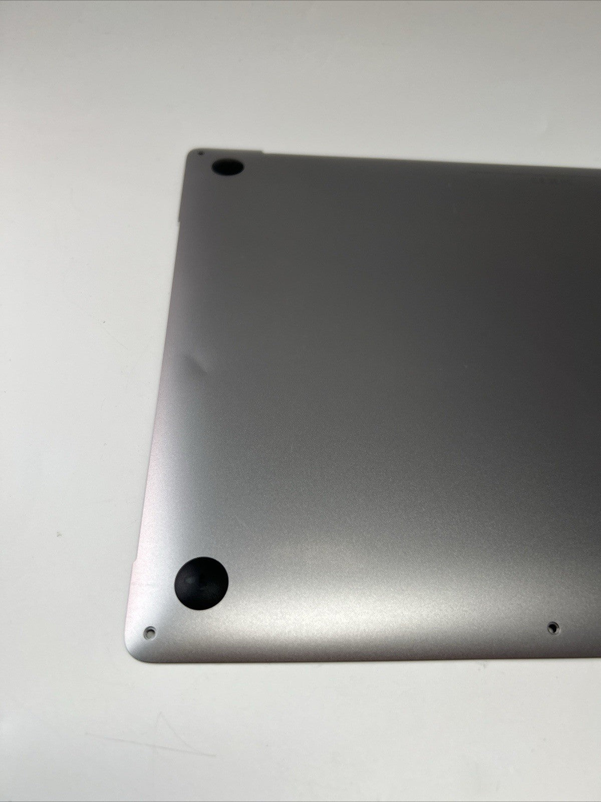Apple MacBook Pro 16" A2141 2019 Genuine Bottom Base Plate Cover Grey EMC 3347