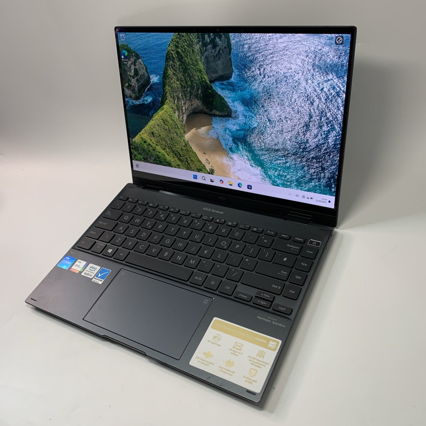 ASUS Zenbook UP5401ZA 14" Flip OLED Touchscreen 2in1 i5-12500H 16GB 512GB SSD