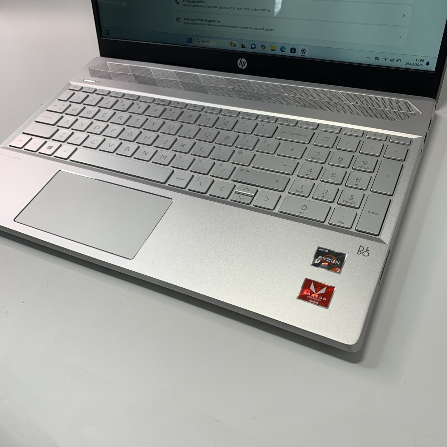 HP Pavilion 15-CW1004NA 15.6” AMD Ryzen 3 3300U 8GB 256 Touchscreen Grade A