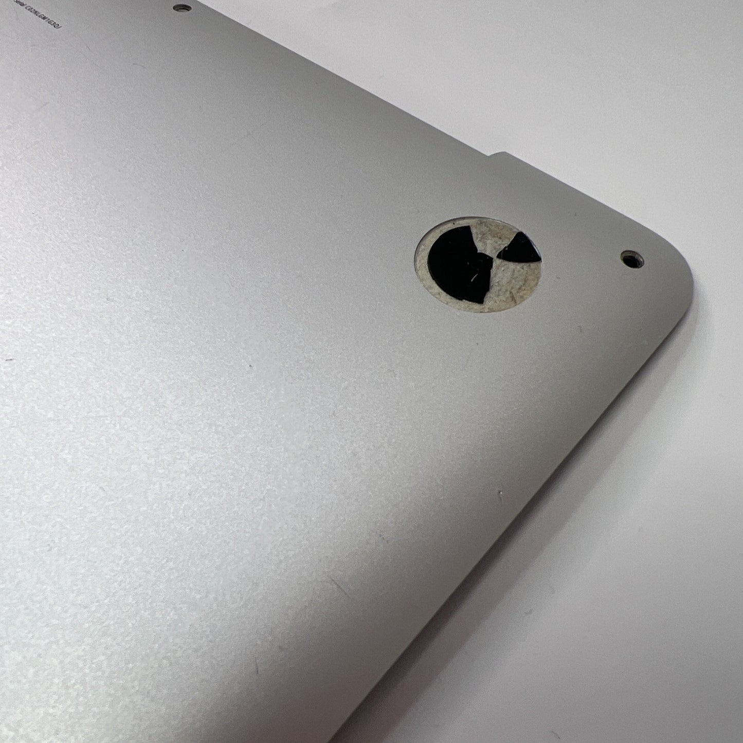 Apple MacBook Pro A1502 (Retina, 13-inch, Mid 2014) Bottom Base Cover + SCREWS