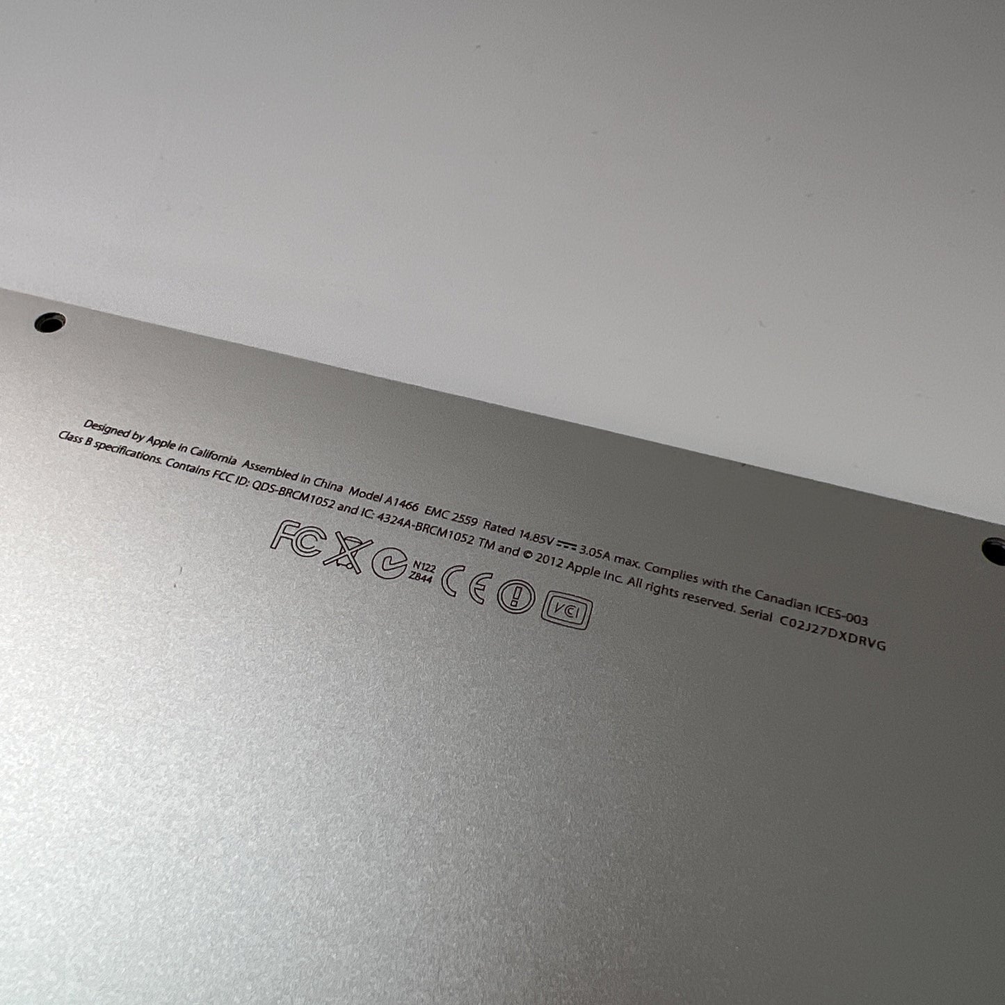 Genuine MacBook Air A1466 13" Mid 2012 Lower Base Cover Bottom Case + Screws