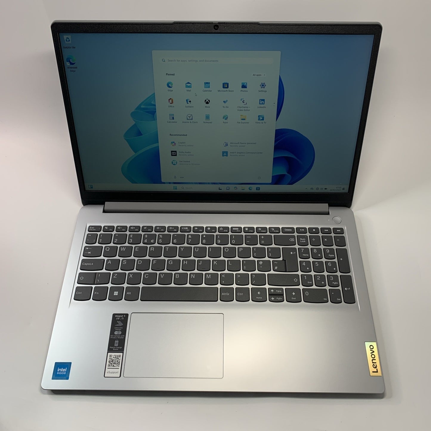 Lenovo IdeaPad 1 15.6" 15IGL7 Intel Pentium Silver N4500 4GB 128GB Windows 11