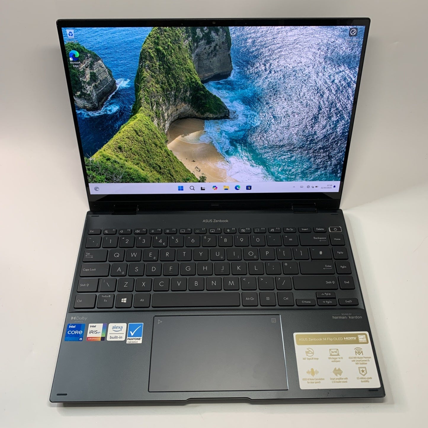 ASUS Zenbook UP5401ZA 14" Flip OLED Touchscreen 2in1 i5-12500H 16GB 512GB SSD