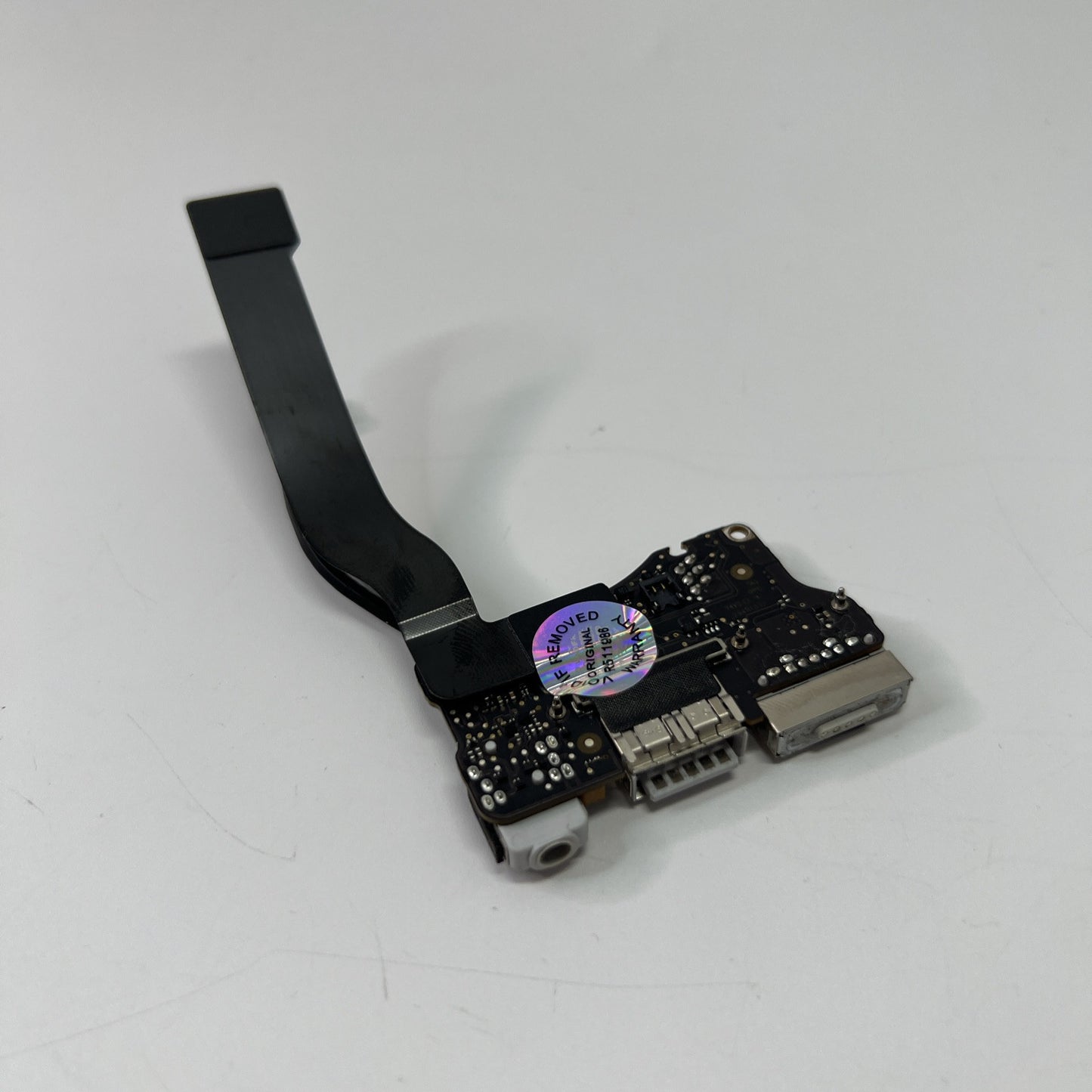 A1466 Apple MacBook Air 13" I/O Board DC Power Jack Port 2013-2017 820-3455-A