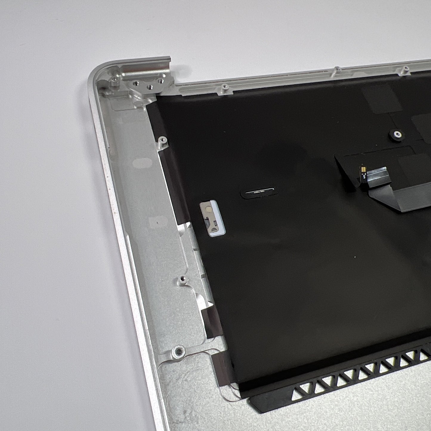 Macbook AIR 13” A1466 2013 2014 2015 2017 UK Keyboard Palmrest Trackpad Assembly