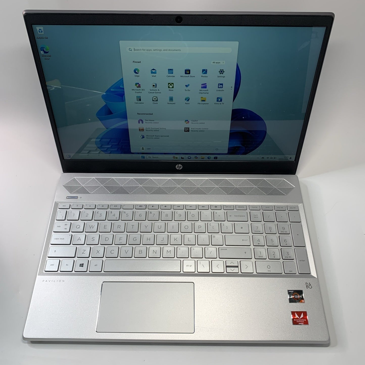 HP Pavilion 15-CW1004NA 15.6” AMD Ryzen 3 3300U 8GB 256 Touchscreen Grade A