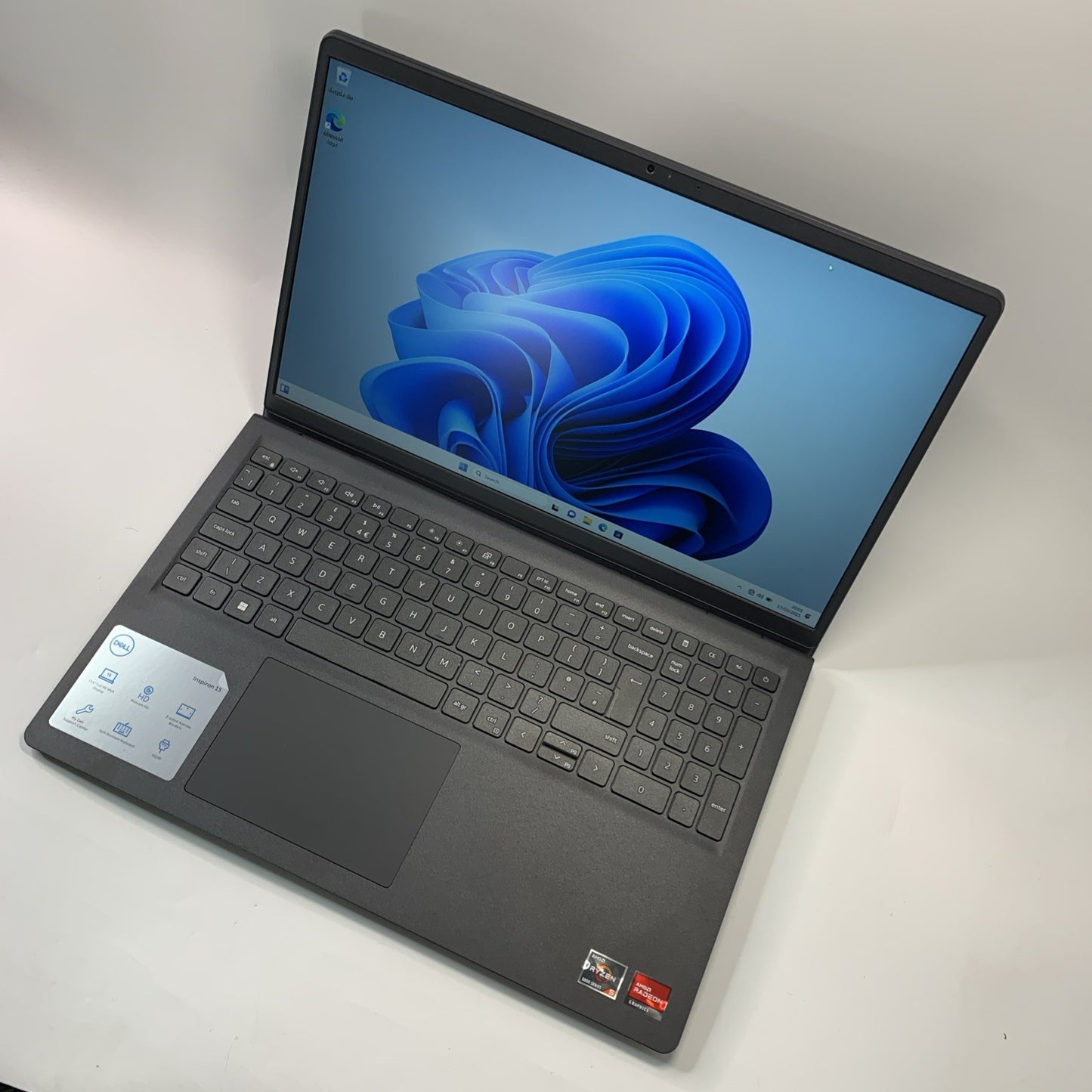 Dell Inspiron 15 3525 15.6" Laptop AMD Ryzen 5 5500U 16GB RAM 512GB SSD Win 11