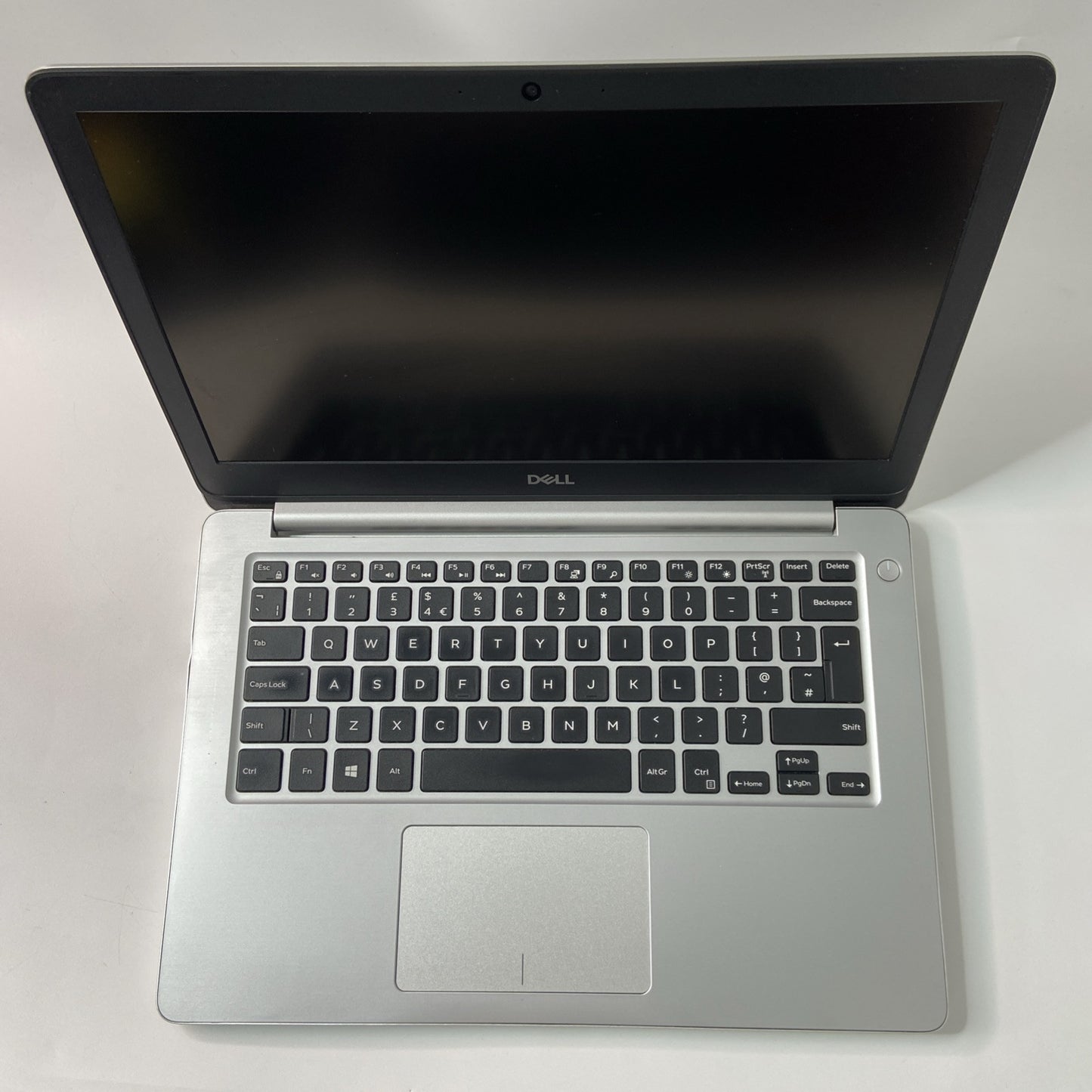 DELL Inspiron 5370 Core i3-7130U 8GB 256GB 13.3 Inch Windows 10 Laptop