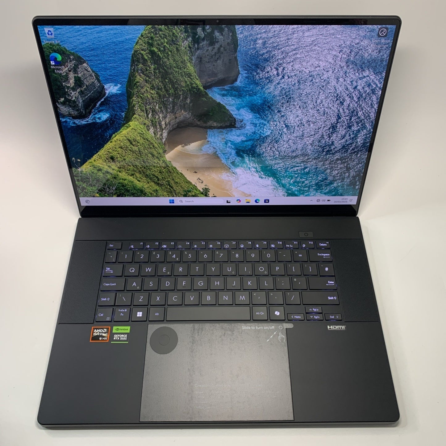ASUS ProArt 16 H7606WI 16.0" 4K OLED AMD Ryzen AI 9 HX 370 RTX 4070 64GB 2TB SSD