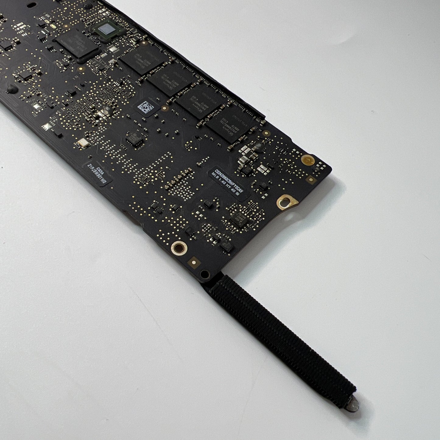 MACBOOK AIR A1466 13" EARLY 2014 LOGIC BOARD 1.4GHz i5 (WORKING)