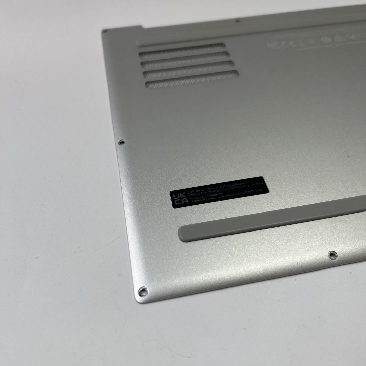 Razer Book 13 RZ09-0357 13.4" Genuine Laptop Base Cover Bottom 13141523 SILVER