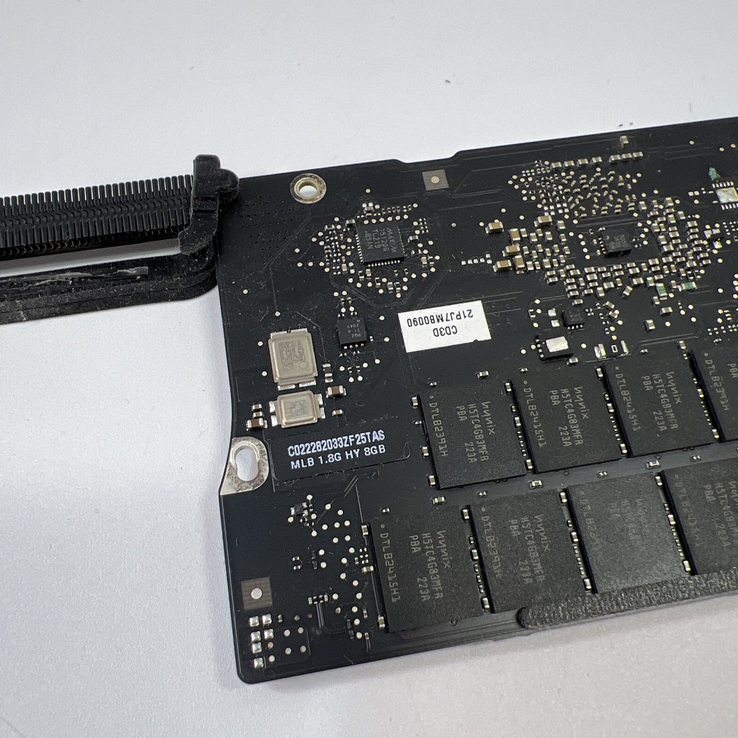 MACBOOK AIR A1466 13" MID 2012 LOGIC BOARD 2GHz i7 (WORKING)