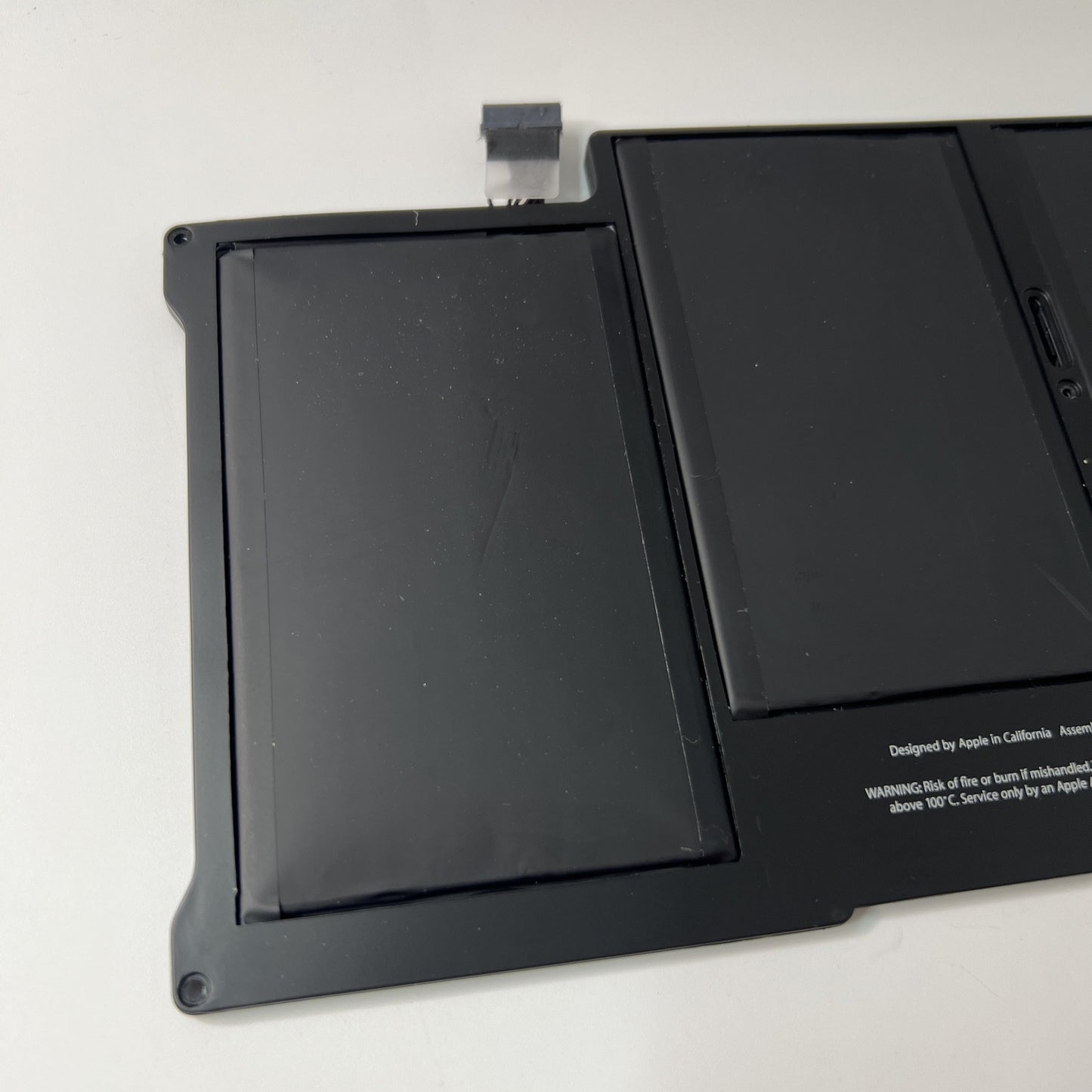 Genuine Apple Macbook Air Battery A1466 Mid 2012 (7.3V) Model: A1377