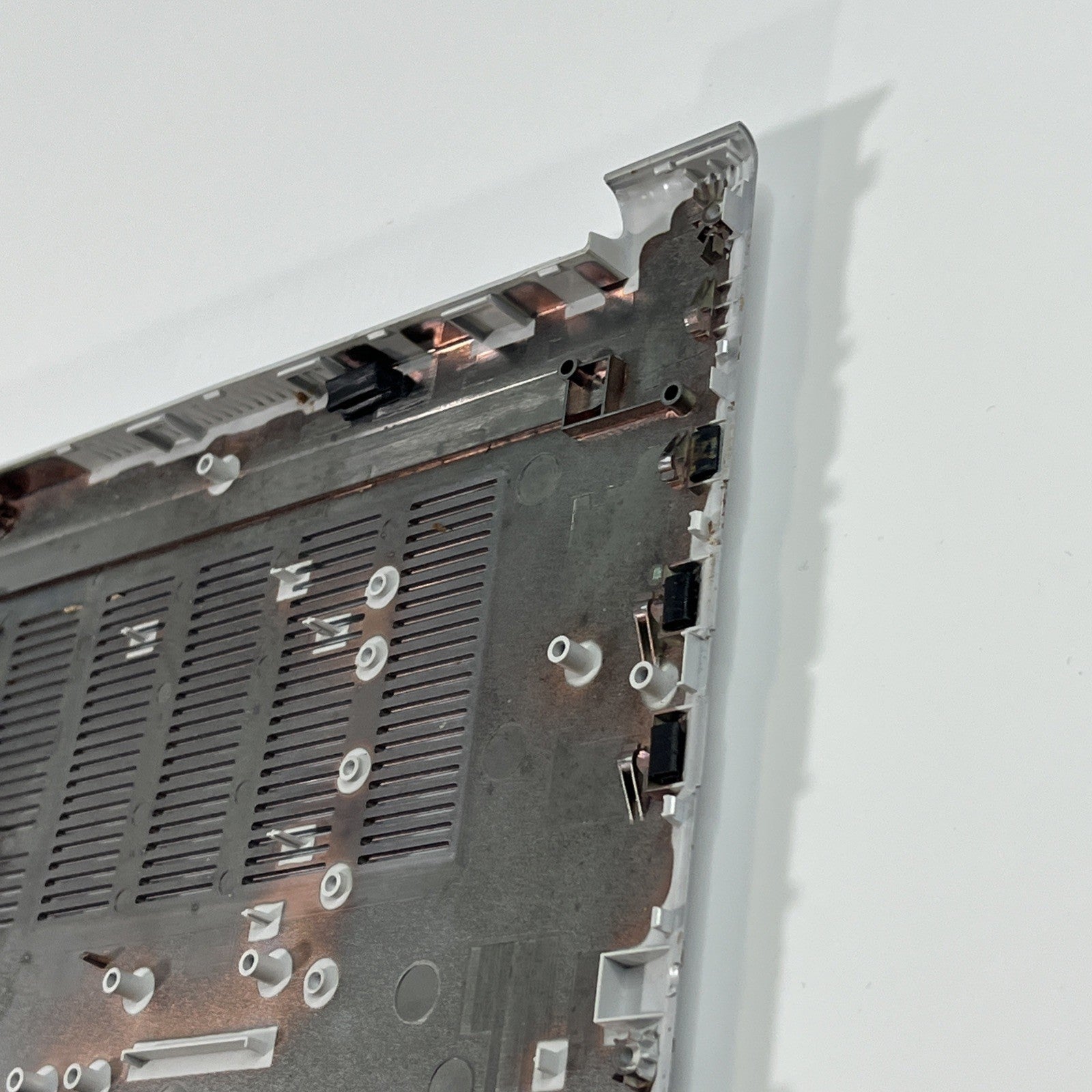 Genuine Silver Asus Vivobook 16 M1603Q bottom base 13N1-FDA0A11