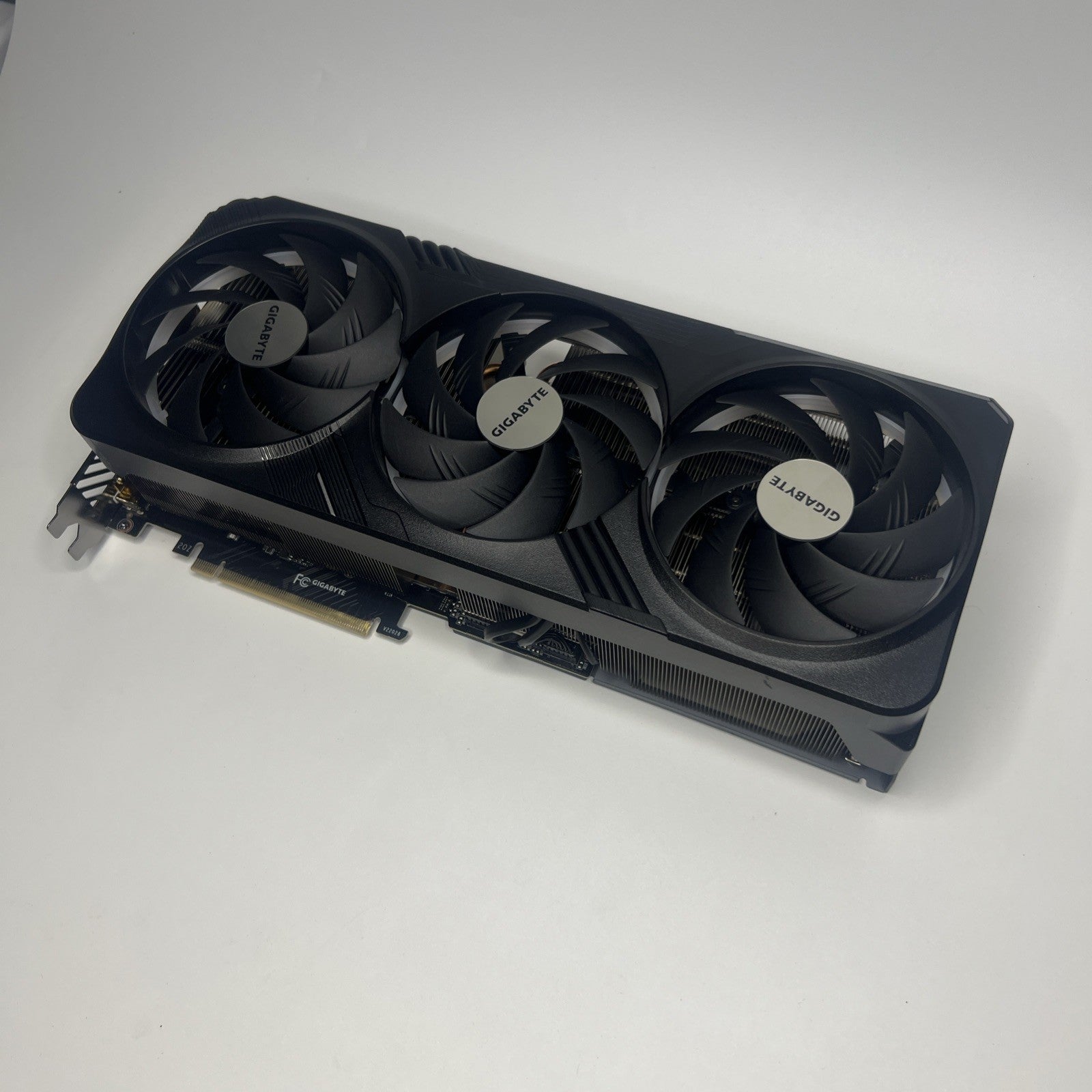 Gigabyte GV-N4090GAMING OC-24GD GeForce RTX 4090 Gaming OC 24GB GDDR6X