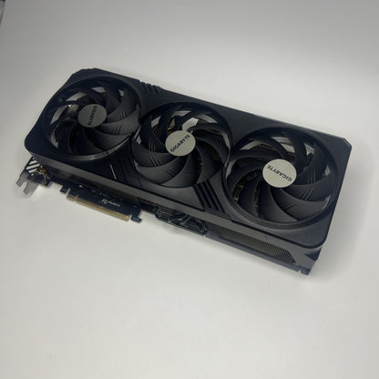 Gigabyte GV-N4090GAMING OC-24GD GeForce RTX 4090 Gaming OC 24GB GDDR6X